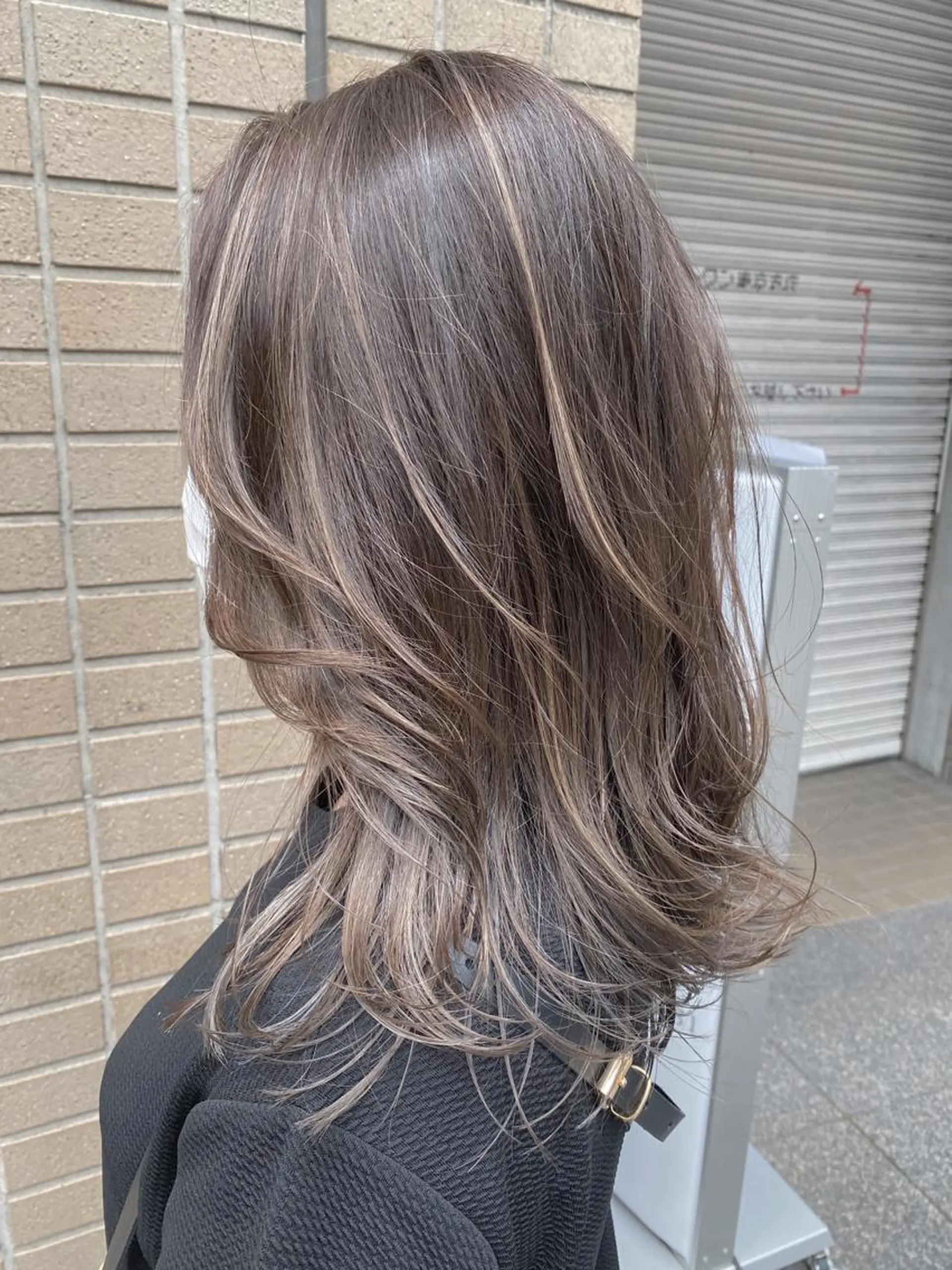 セミロング カラー marju銀座 マージュギンザのヘアスタイル