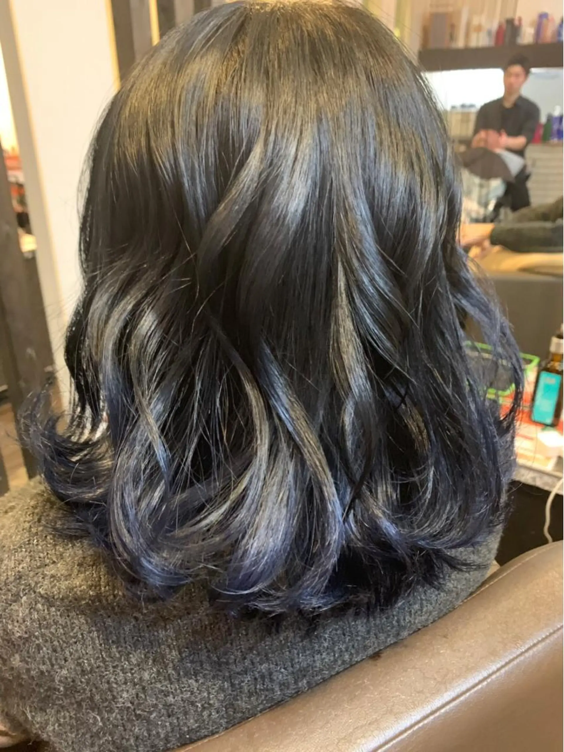 ミディアム juve. 別府のヘアスタイル