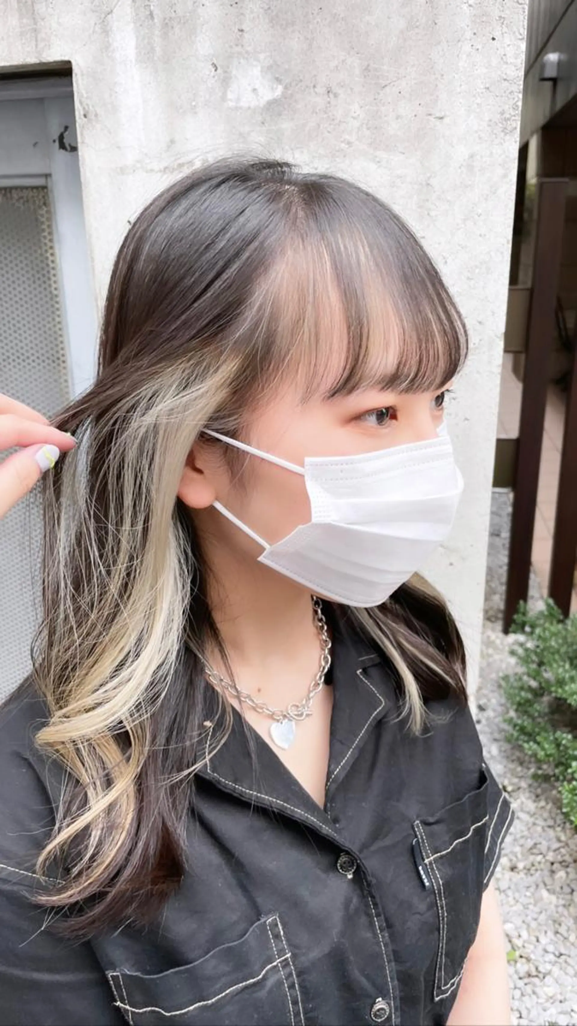 セミロング カラー ミストバング ブロンド  フェイスフレーミング ヘアカラー 湯田実津希🤎 ﾐﾙｸﾃｨ専門のヘアスタイル