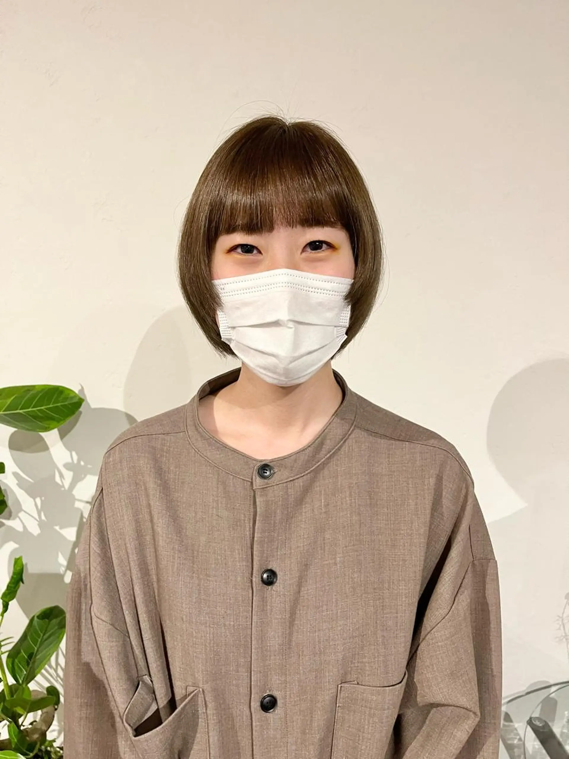 ショート カラー 切りっぱなしボブ ベージュカラー ブリーチ 透明感カラー イルミナカラー カット ヘアカラー ショート/パーマ/ カラー/FUKOのヘアスタイル