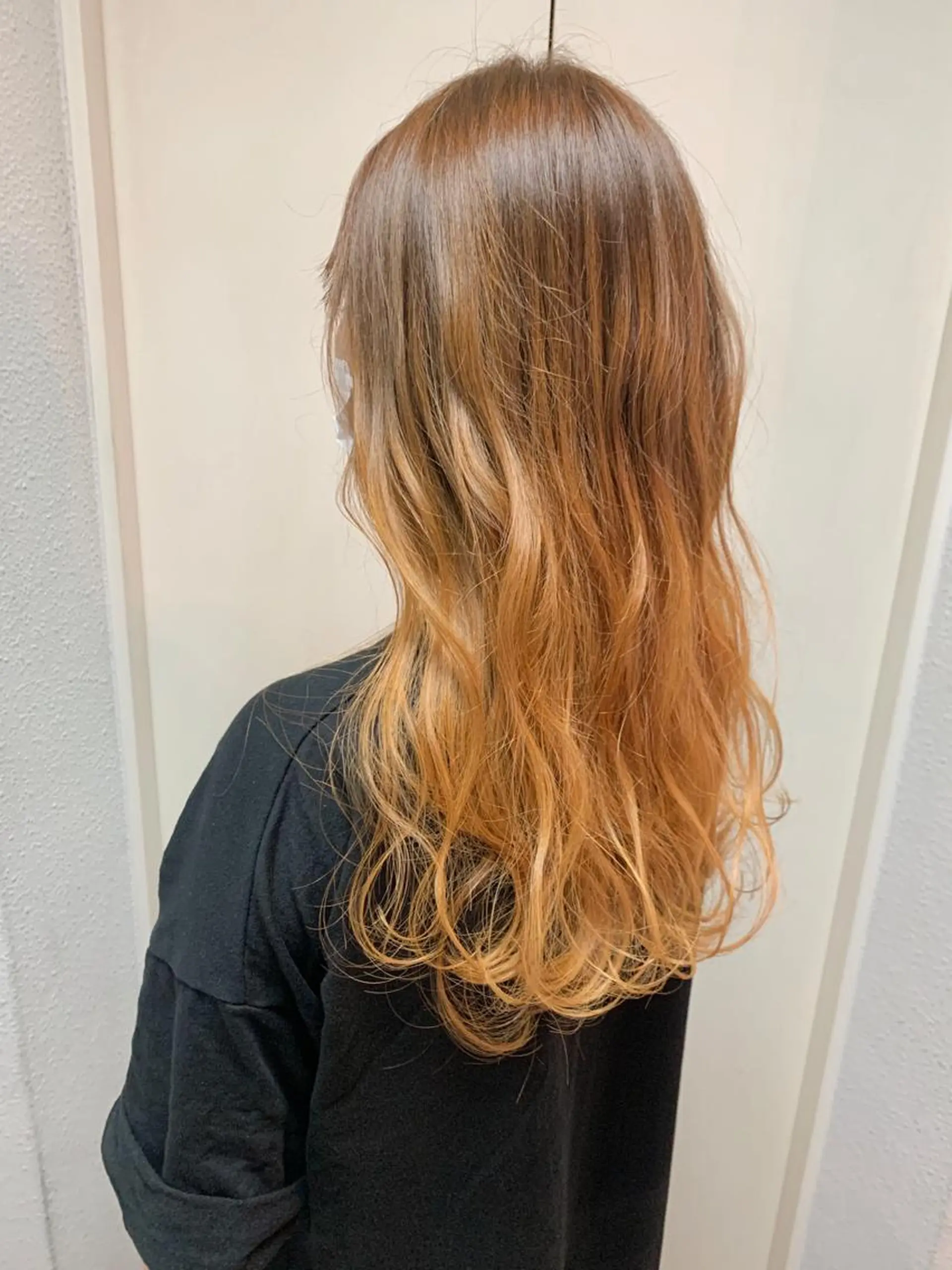 ロング カラー ヘアアレンジ ベージュカラー グラデーションカラー オレンジ オレンジベージュ ヘアカラー トリートメント filo byFeria渋谷所属・縮毛矯正/美髪 髪質改善/石田幸輔のヘアスタイル