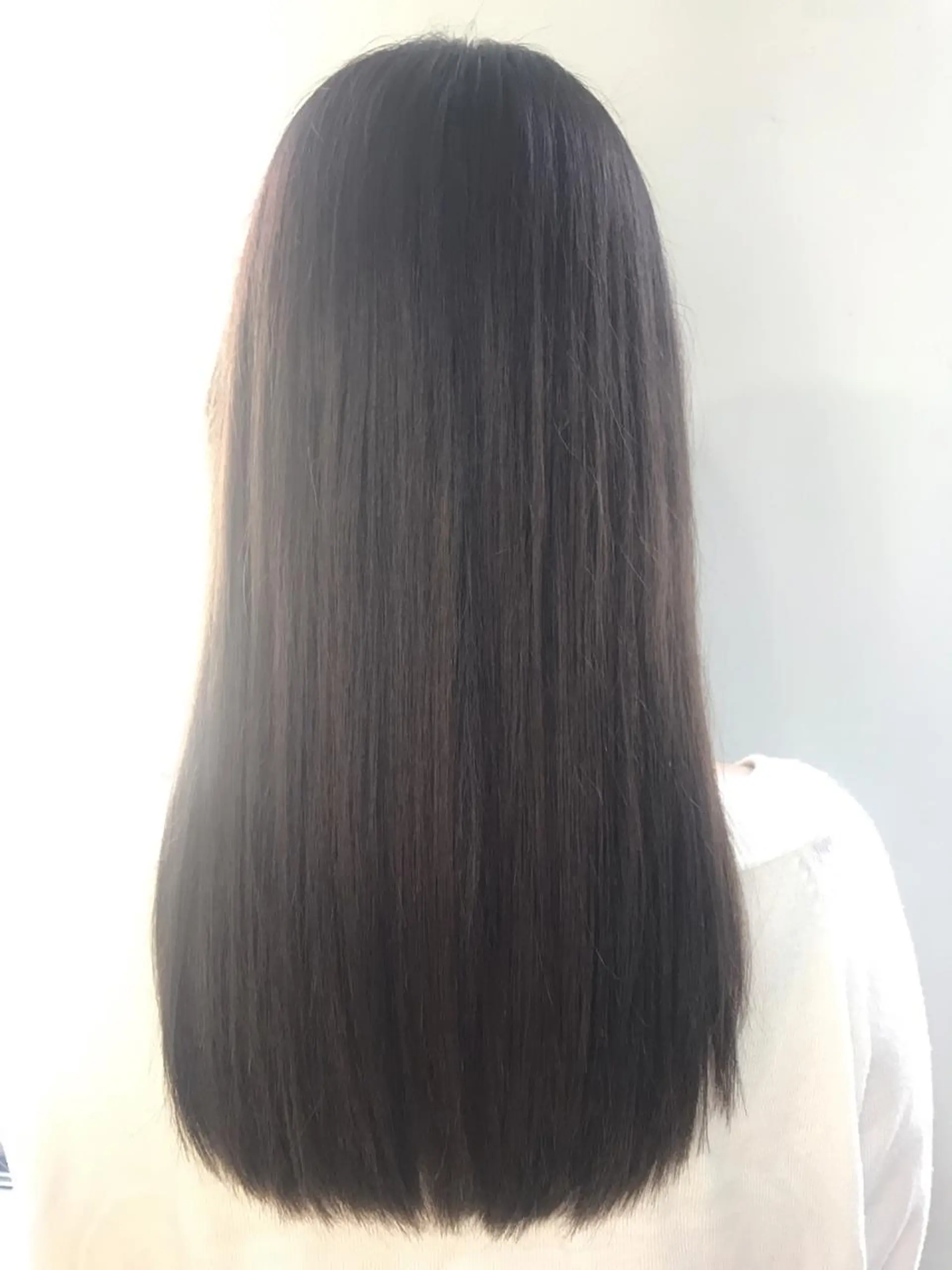 ロング パーマ 縮毛矯正 髪質改善TR 透明感カラーHanaのヘアスタイル