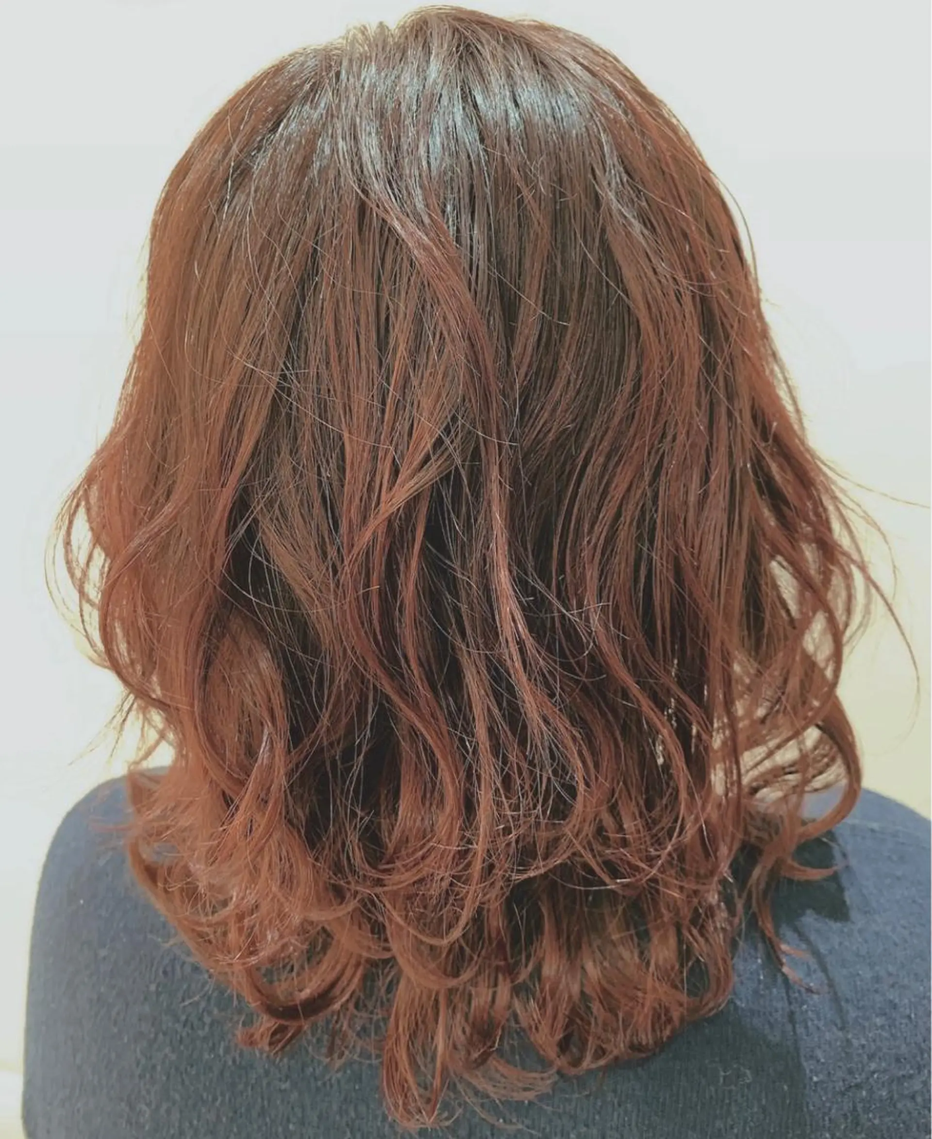 ミディアム カラー 店長ハイトーンカラー 柞山史奈のヘアスタイル