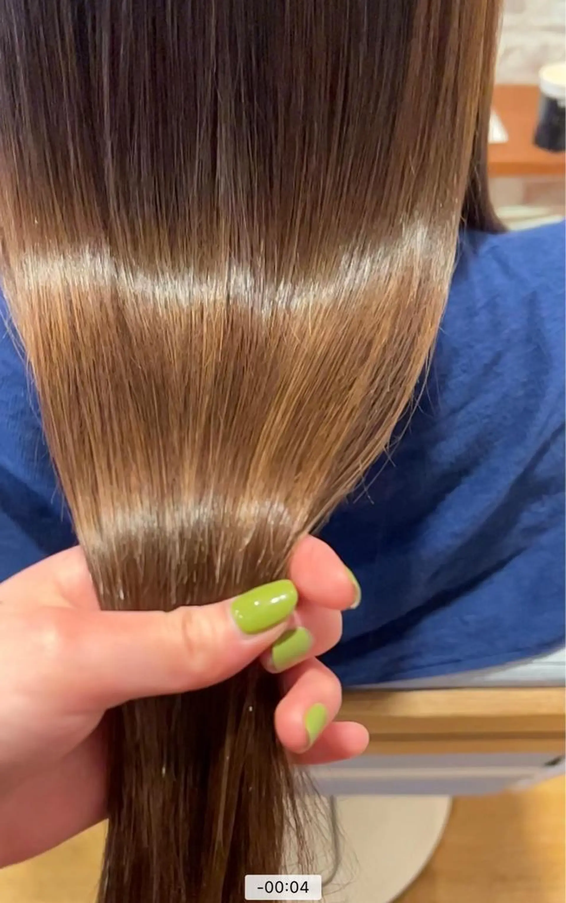 ロング 髪質改善 トリートメント ハイトーン/ ダブルカラー/透明感のヘアスタイル