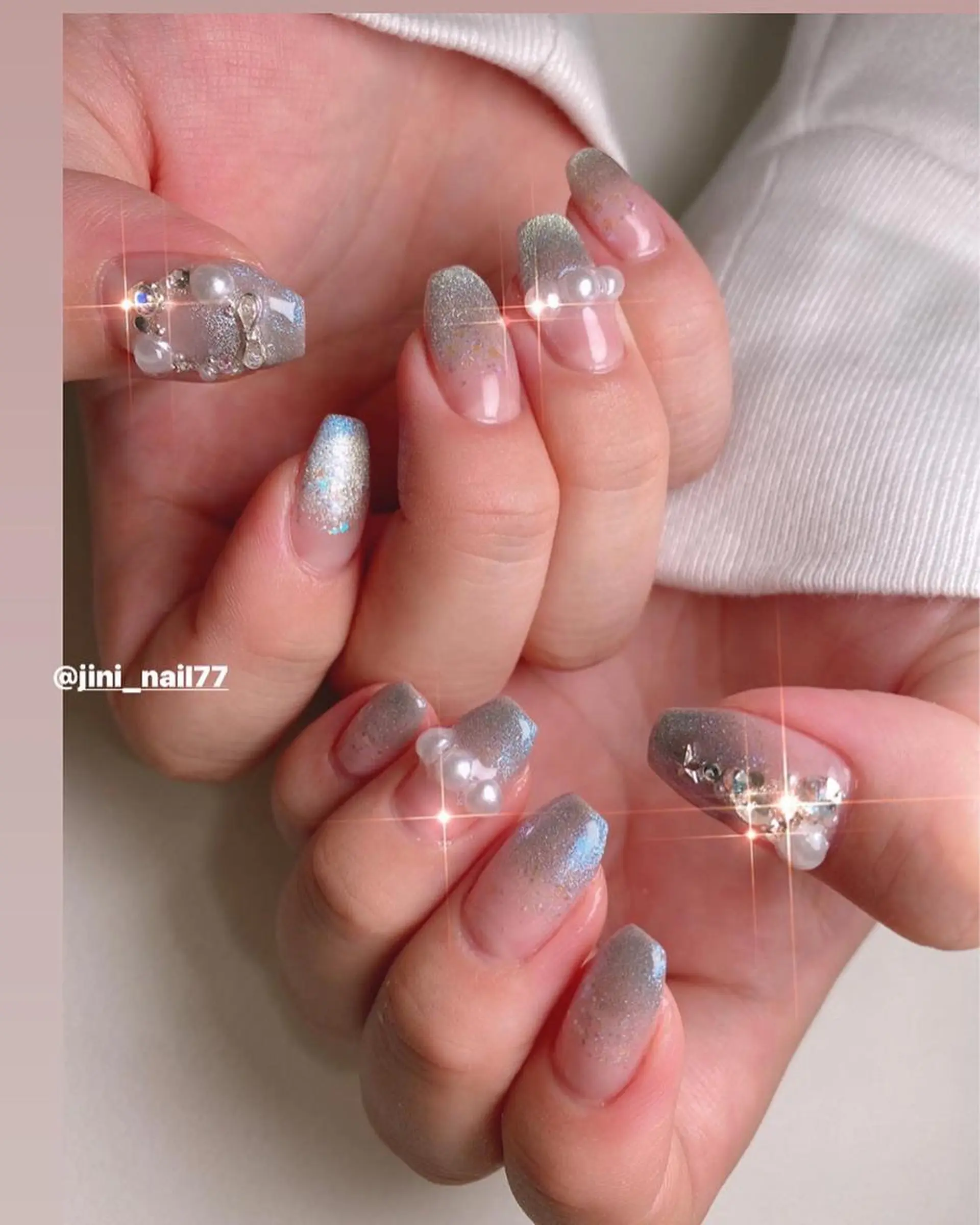 ネイル JINI NAIL所属・ジニ ネイルのネイルデザイン