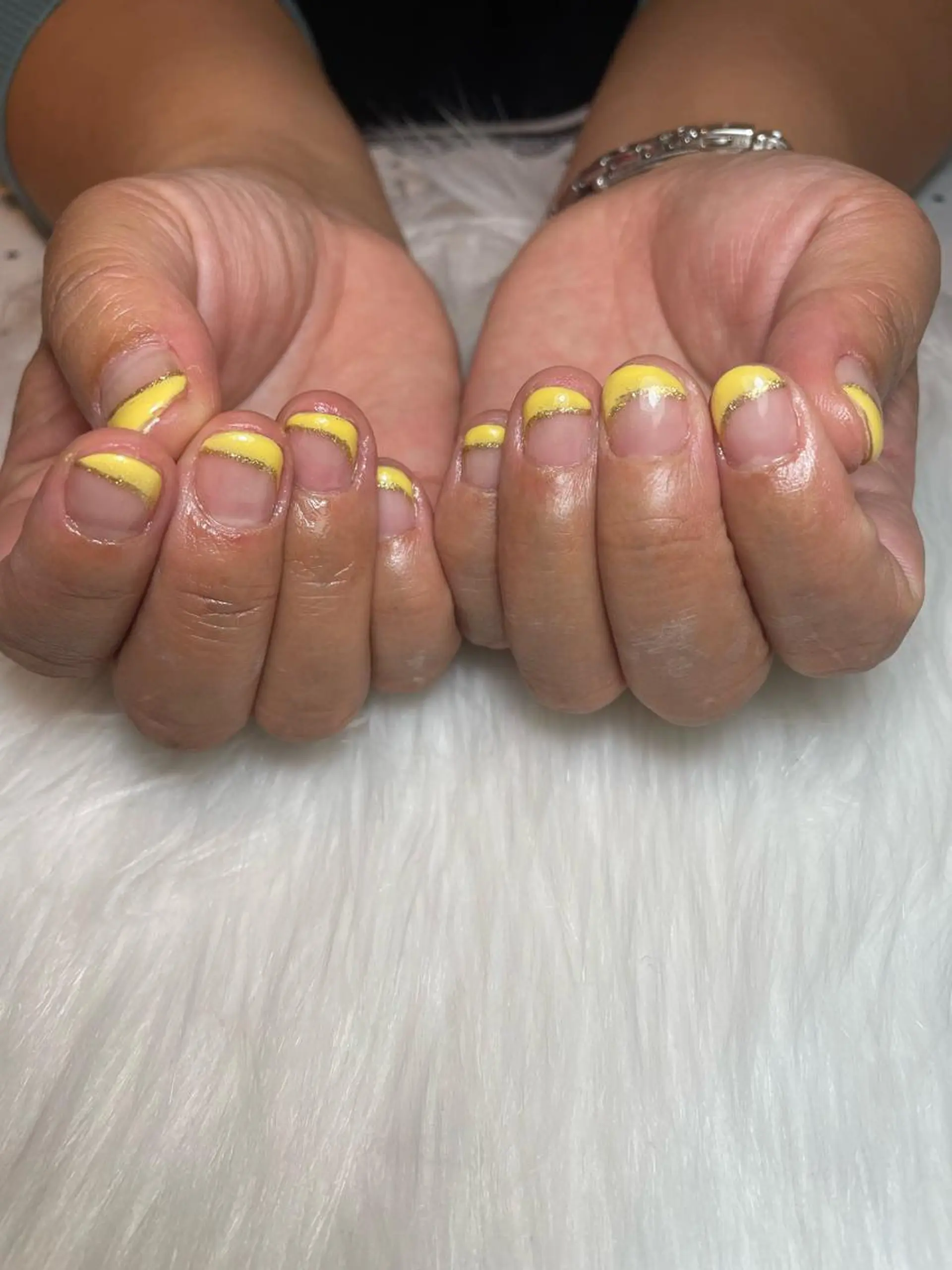 ネイル フレンチネイル 大袋駅東口徒歩2分 alivioのネイルデザイン