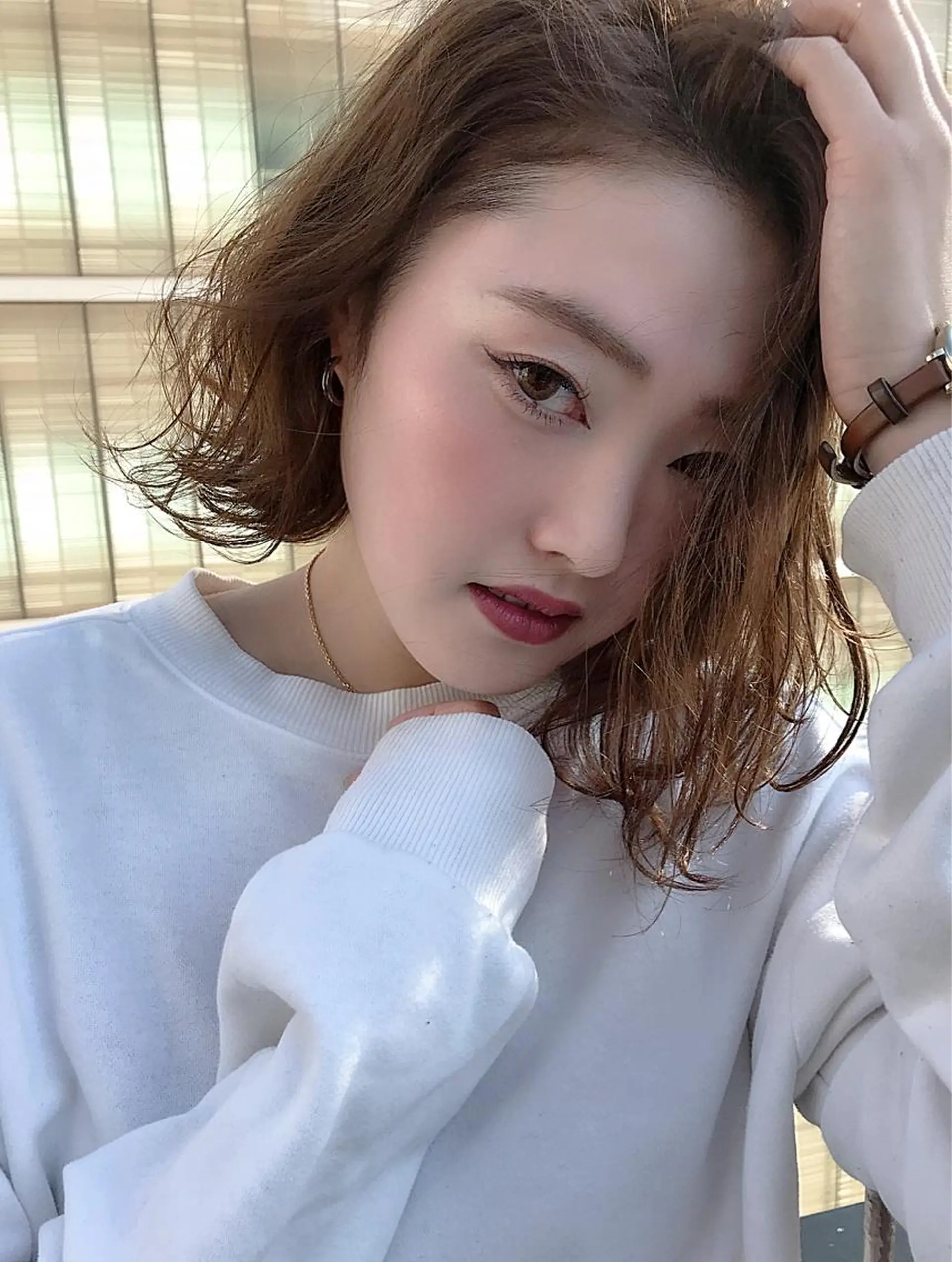 ショート カラー ベージュカラー KANOI 銀座中央通り所属・上條 航平のヘアスタイル