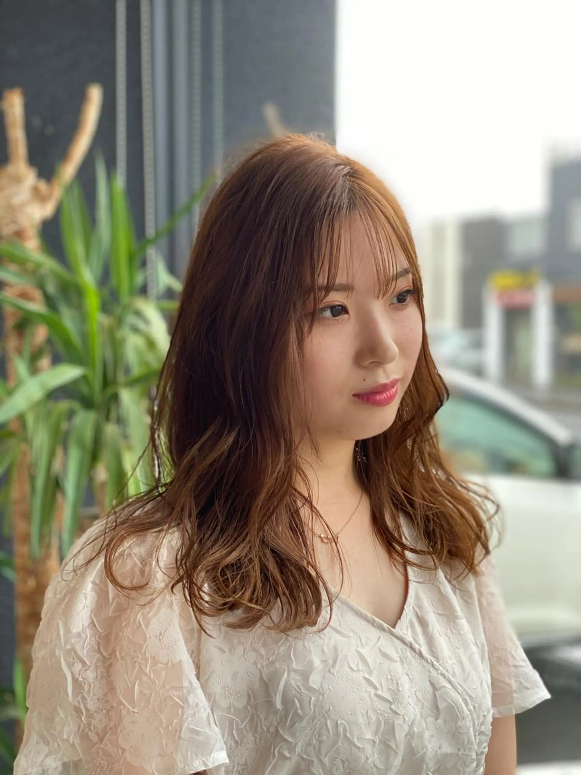 セミロング カラー 悠 亜のマツエク・マツパデザイン