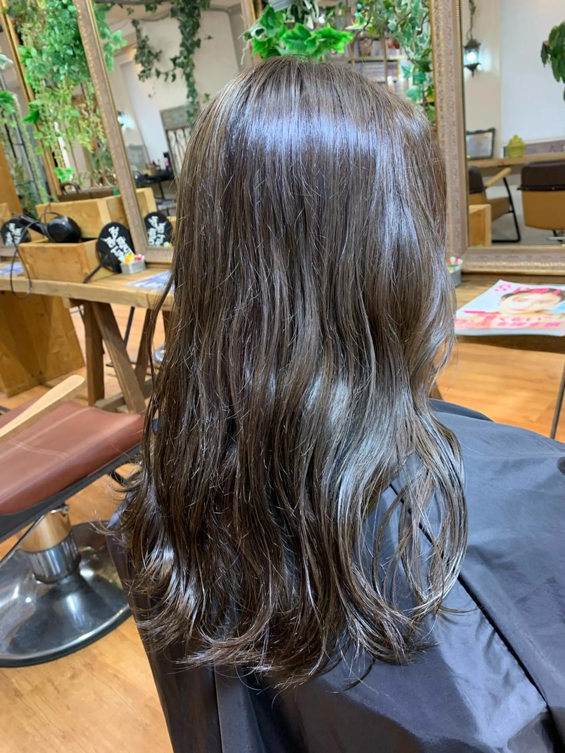 ロング カラー グレージュ スパイキーパーマ 柏NO1 藤本葉のヘアスタイル