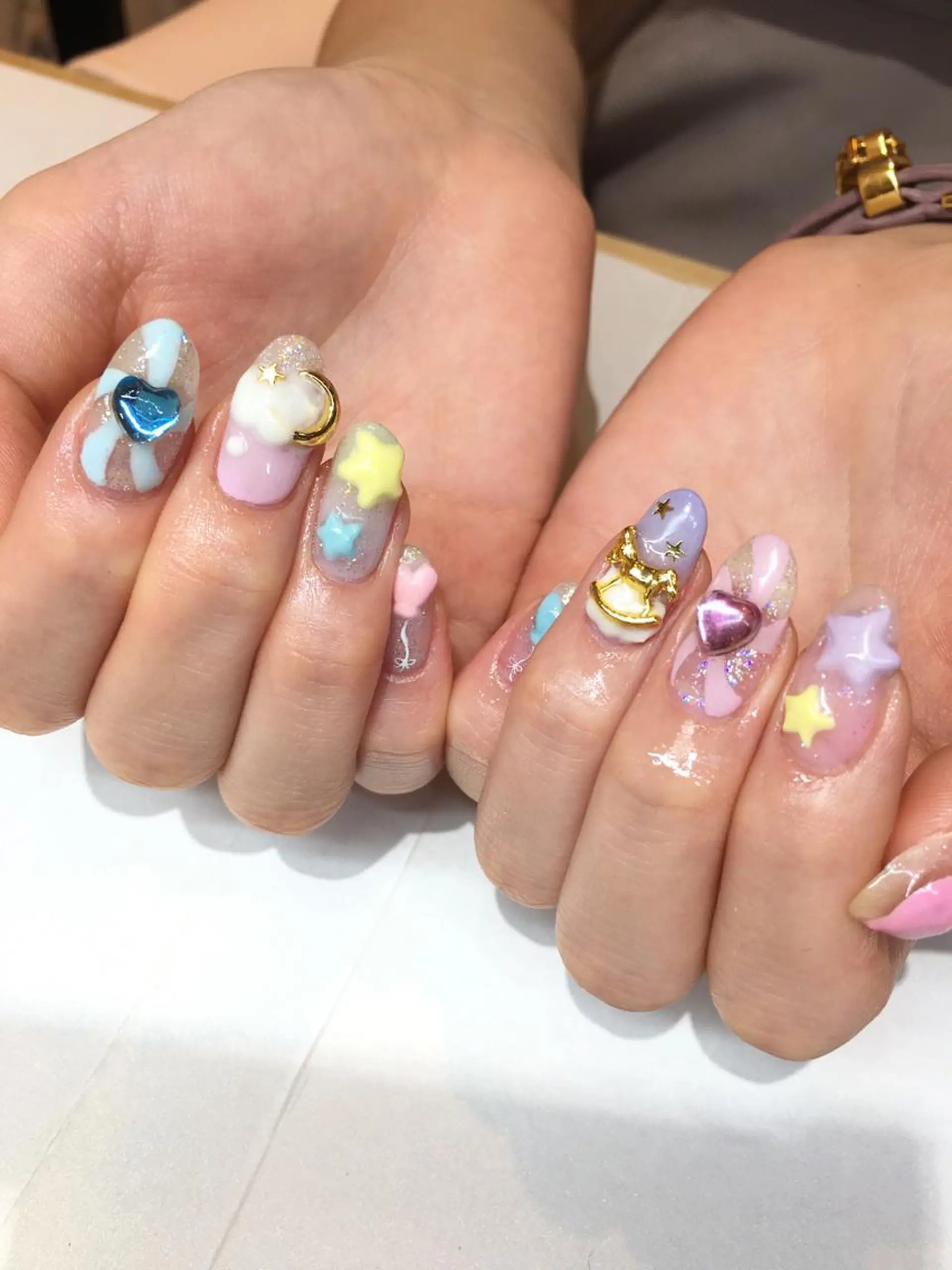 ネイル ハンドネイル glow_ nailのネイルデザイン