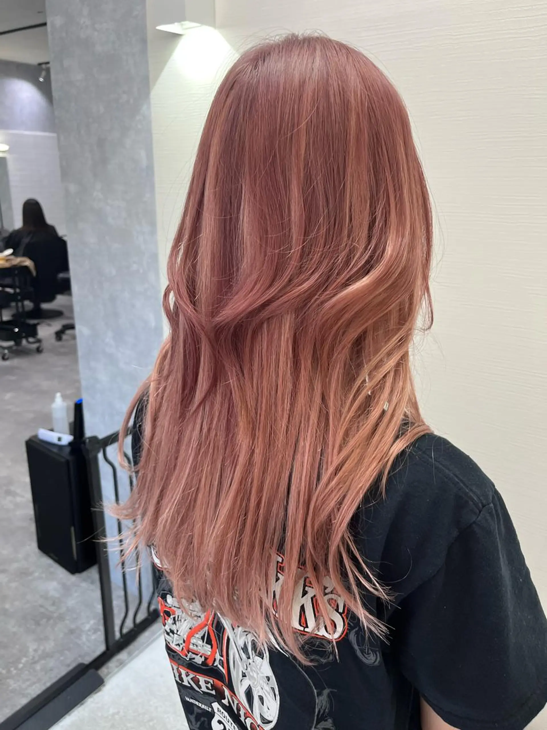 セミロング カラー MILI HAIR所属・韓国ヘア🇰🇷 RYOTAのヘアスタイル