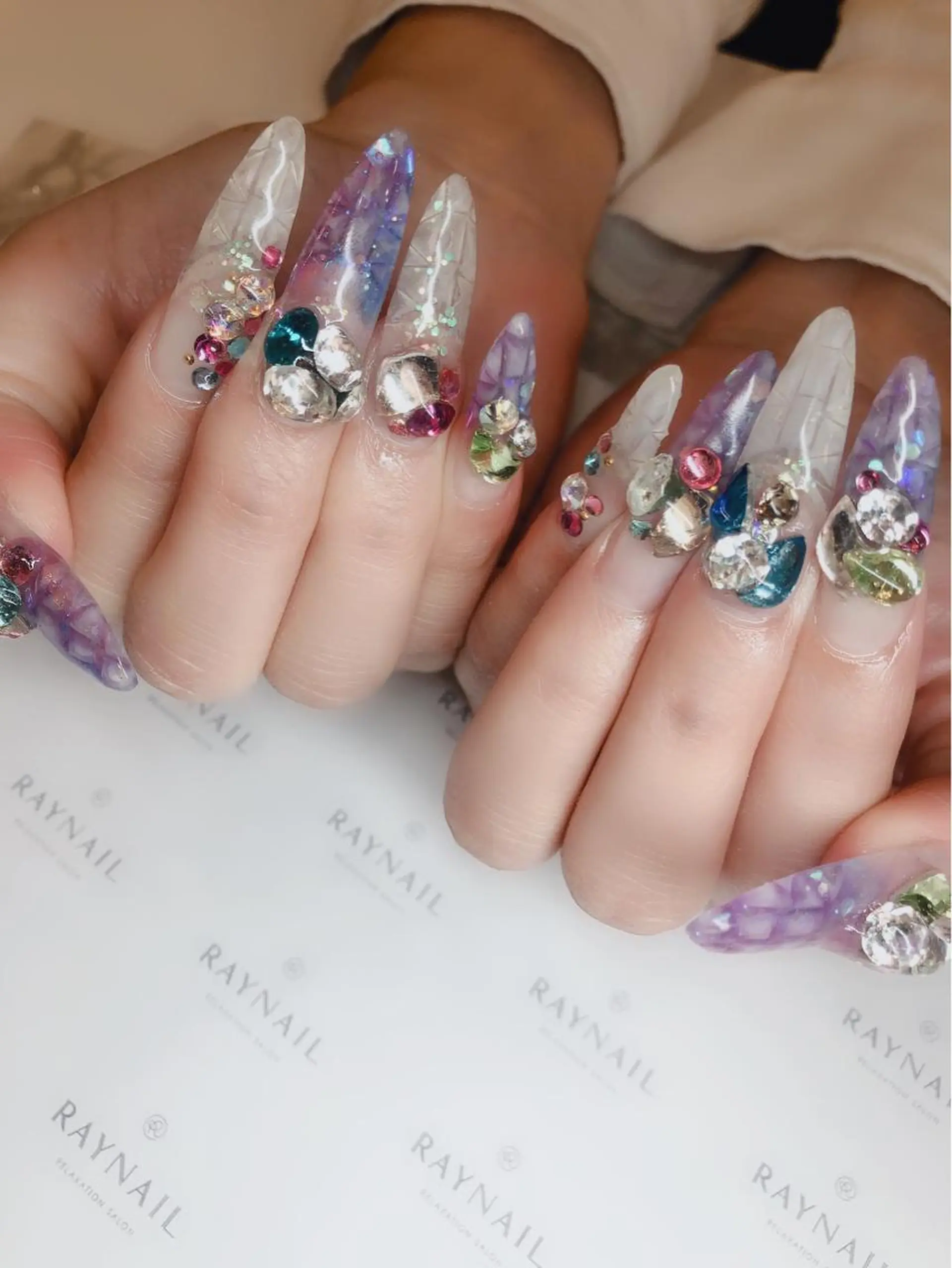 ネイル nailstudio ′ecole所属・nailstudio ′ecoleのネイルデザイン