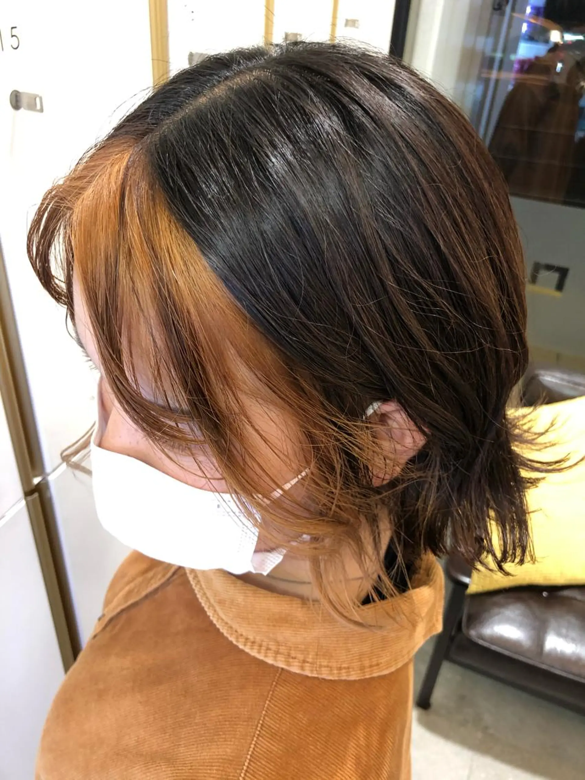 ミディアム カラー 渕向 克海のヘアスタイル