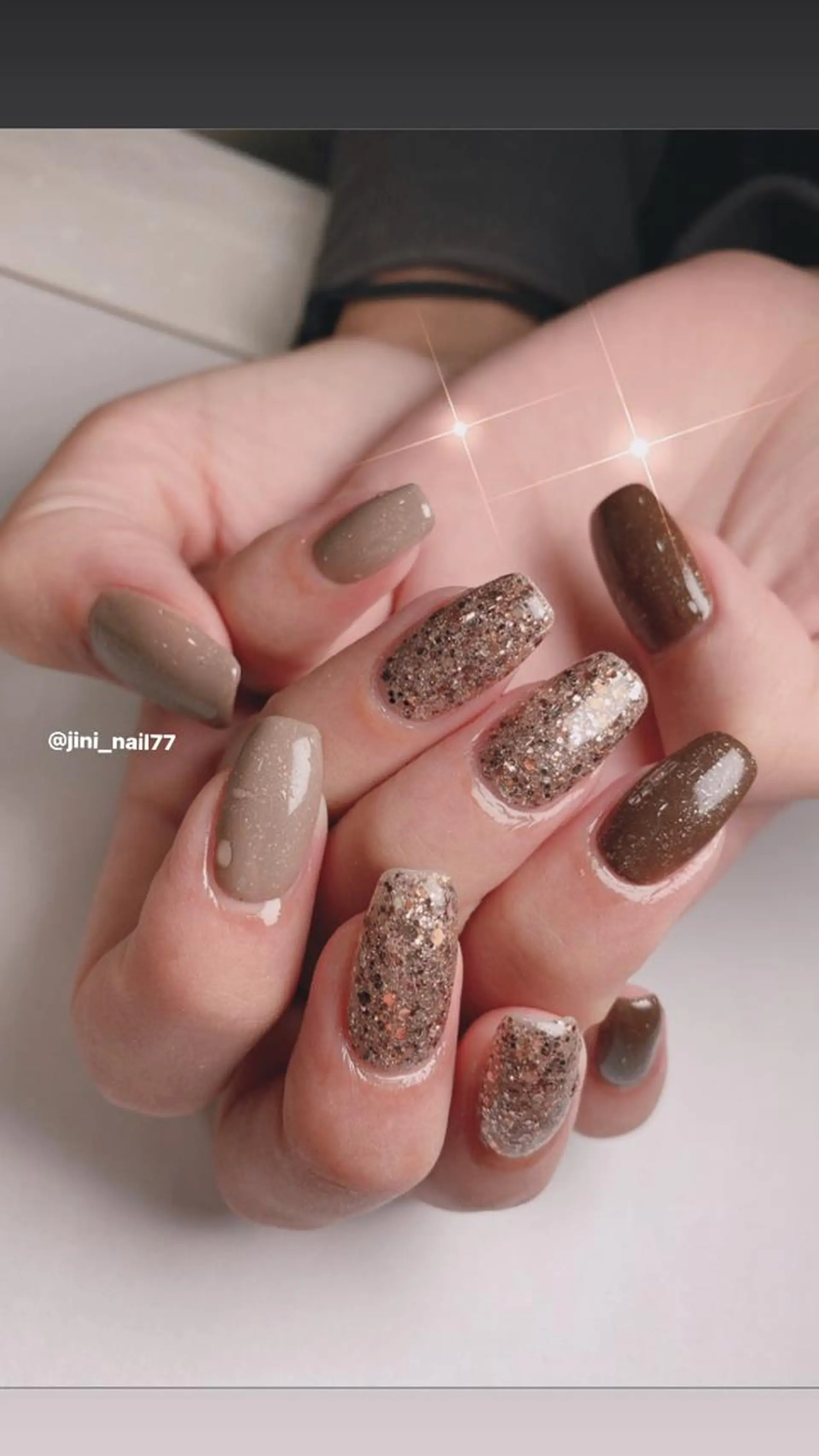 ネイル JINI NAIL所属・ジニ ネイルのネイルデザイン