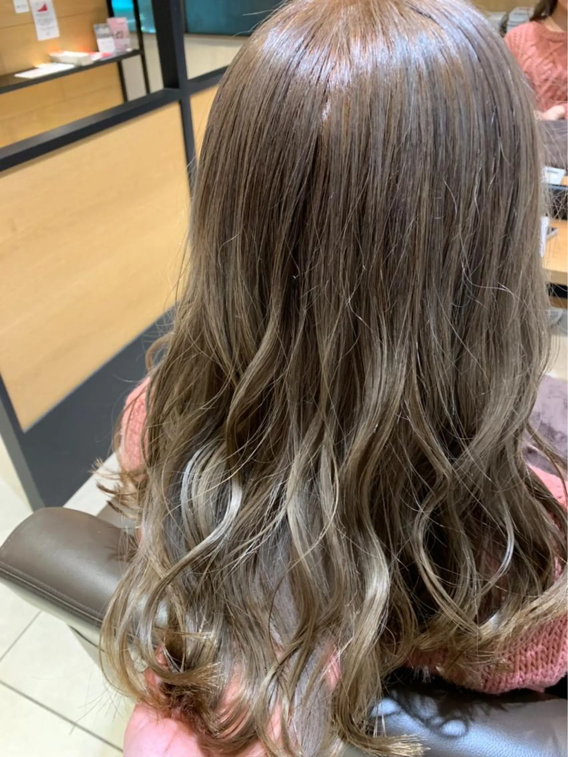 カラー ヘアカラー ササ　ユウキ/パーマ 縮毛矯正/髪質改善のヘアスタイル