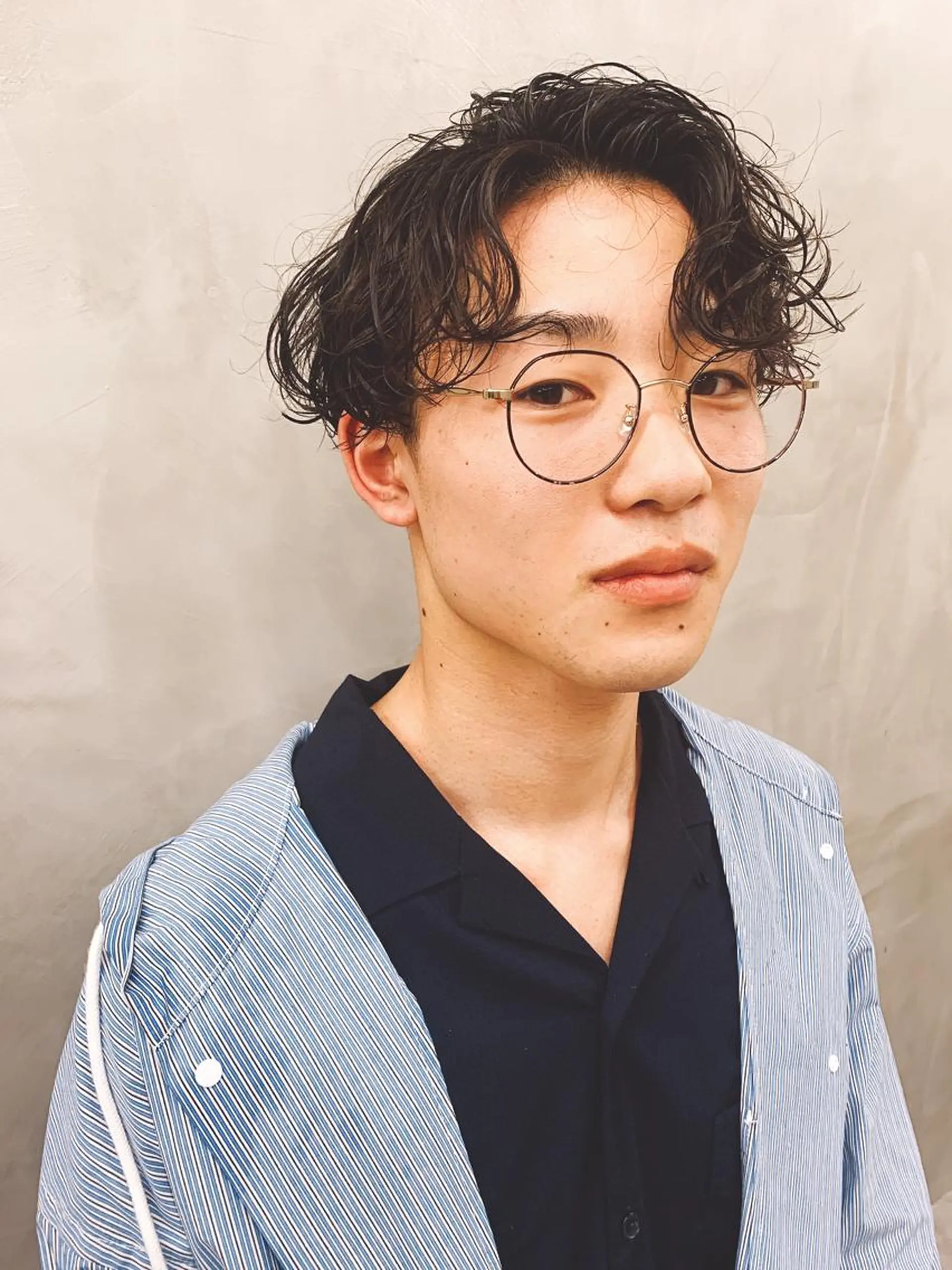 パーマ pole/apartment所属・💓パーマ，💗 レイヤーカットのヘアスタイル