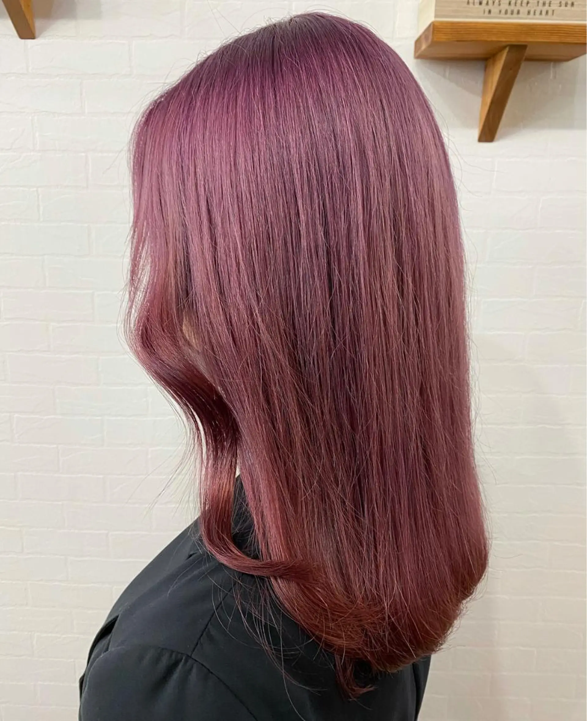 セミロング パープルカラー ヘアカラー CIEL所属・山本 瑞姫のヘアスタイル