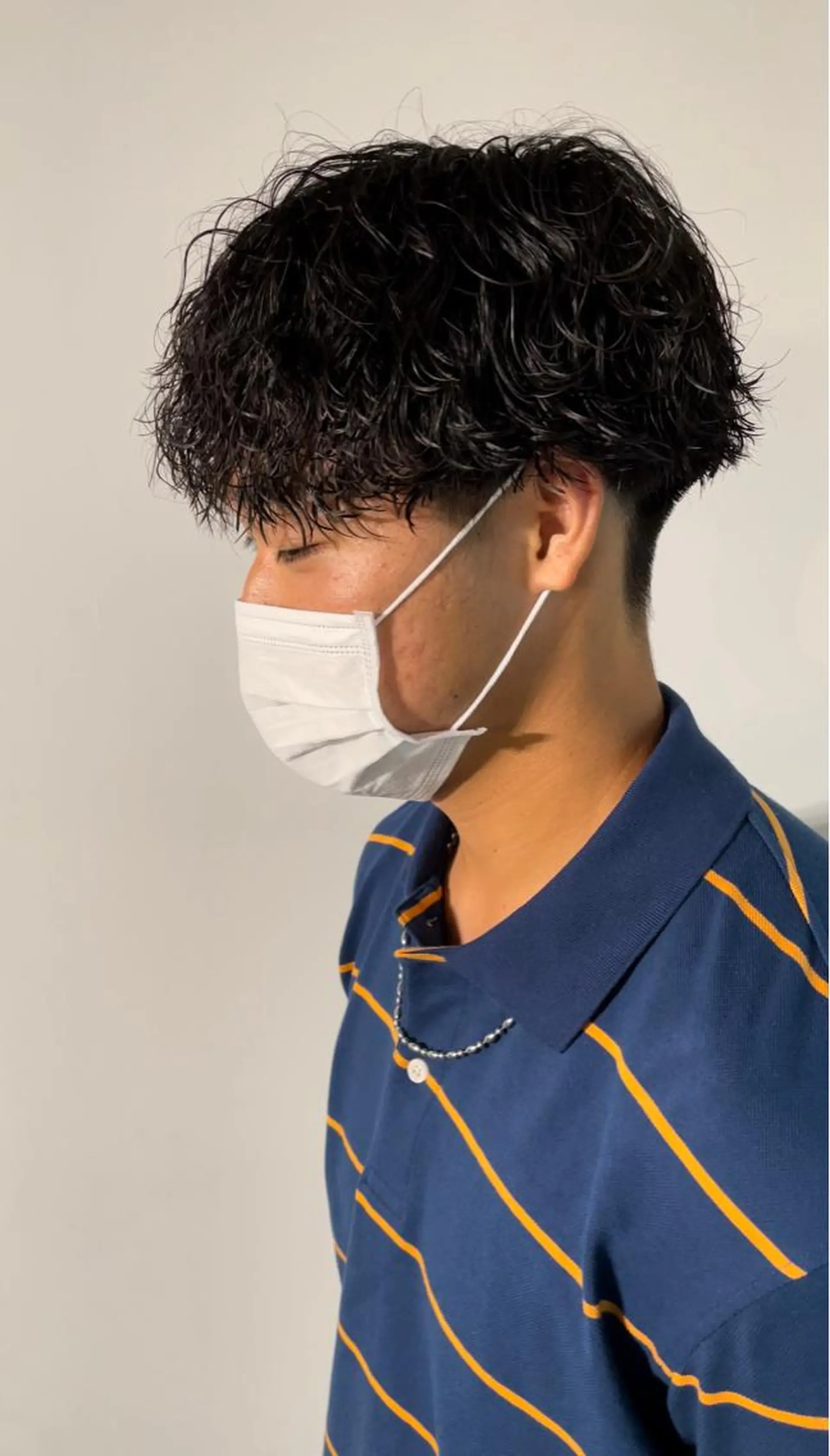 パーマ メンズ La fith hair ray 札幌店所属・顔まわり/W カラー/リョウのヘアスタイル