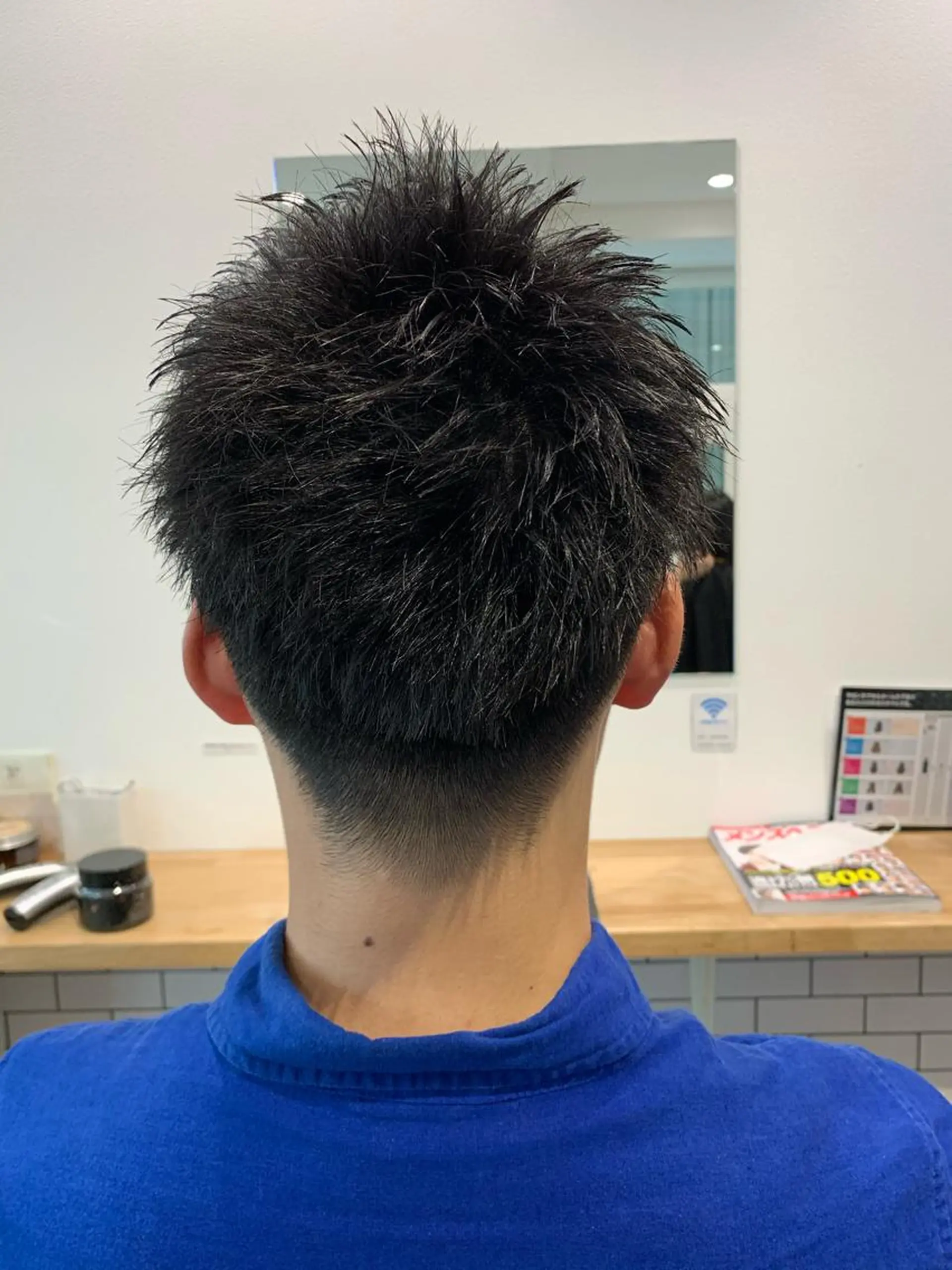 メンズ ヨシミ カズヤのヘアスタイル