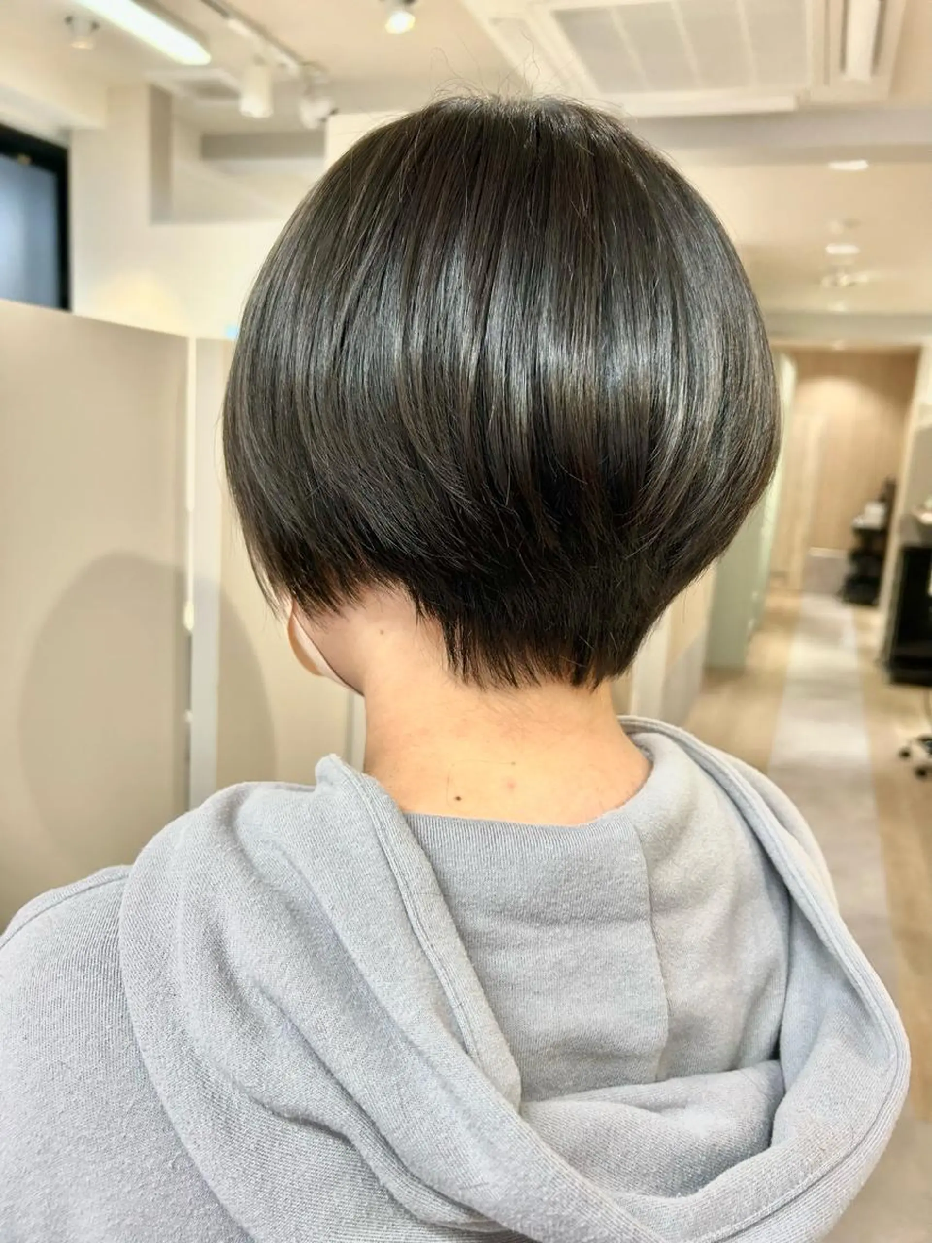 ショート 西 めぐみのヘアスタイル