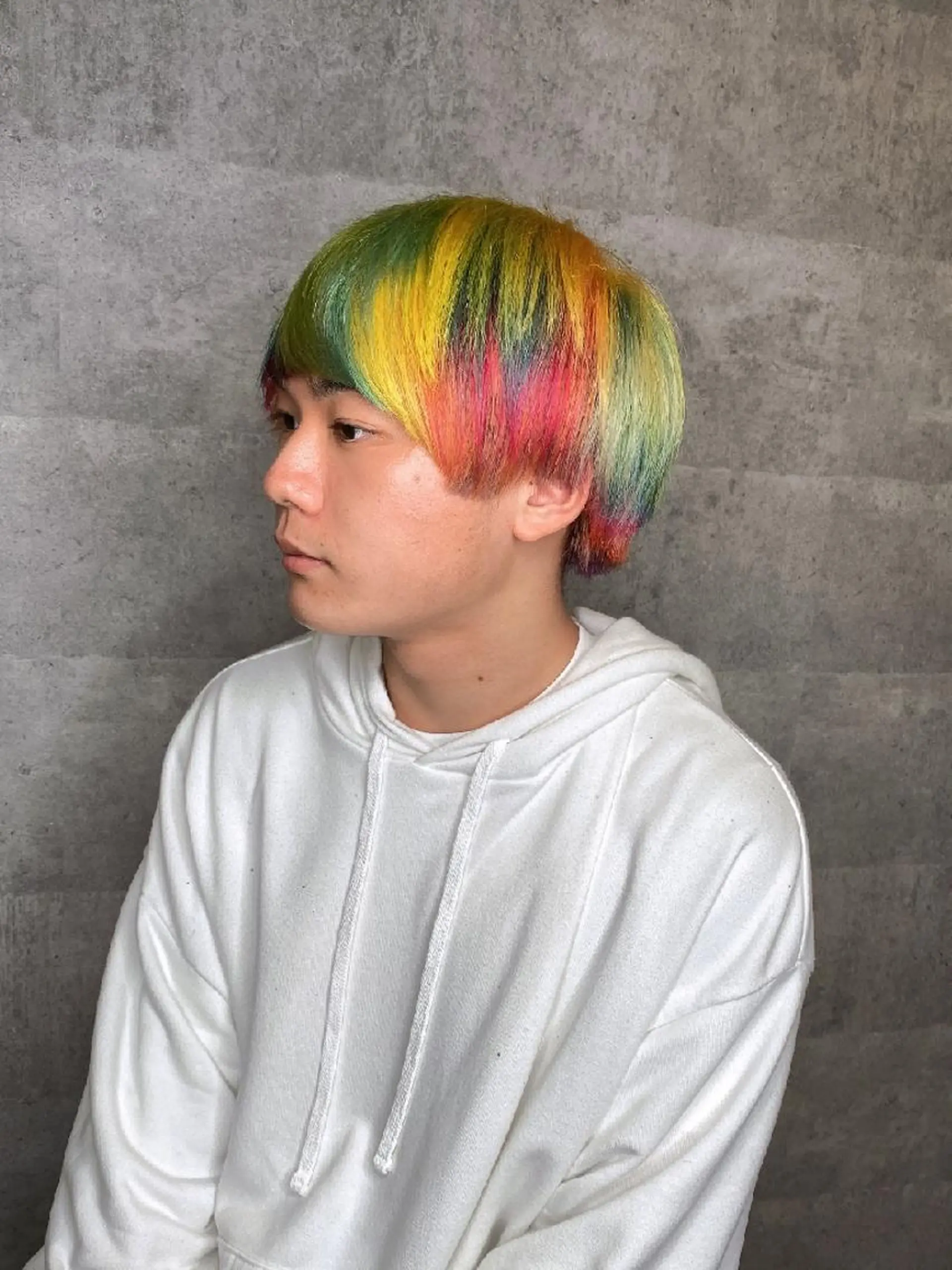 メンズ ショート ノミネーション大宮所属・TOSHIKI/ ハイトーン/髪質改善のヘアスタイル