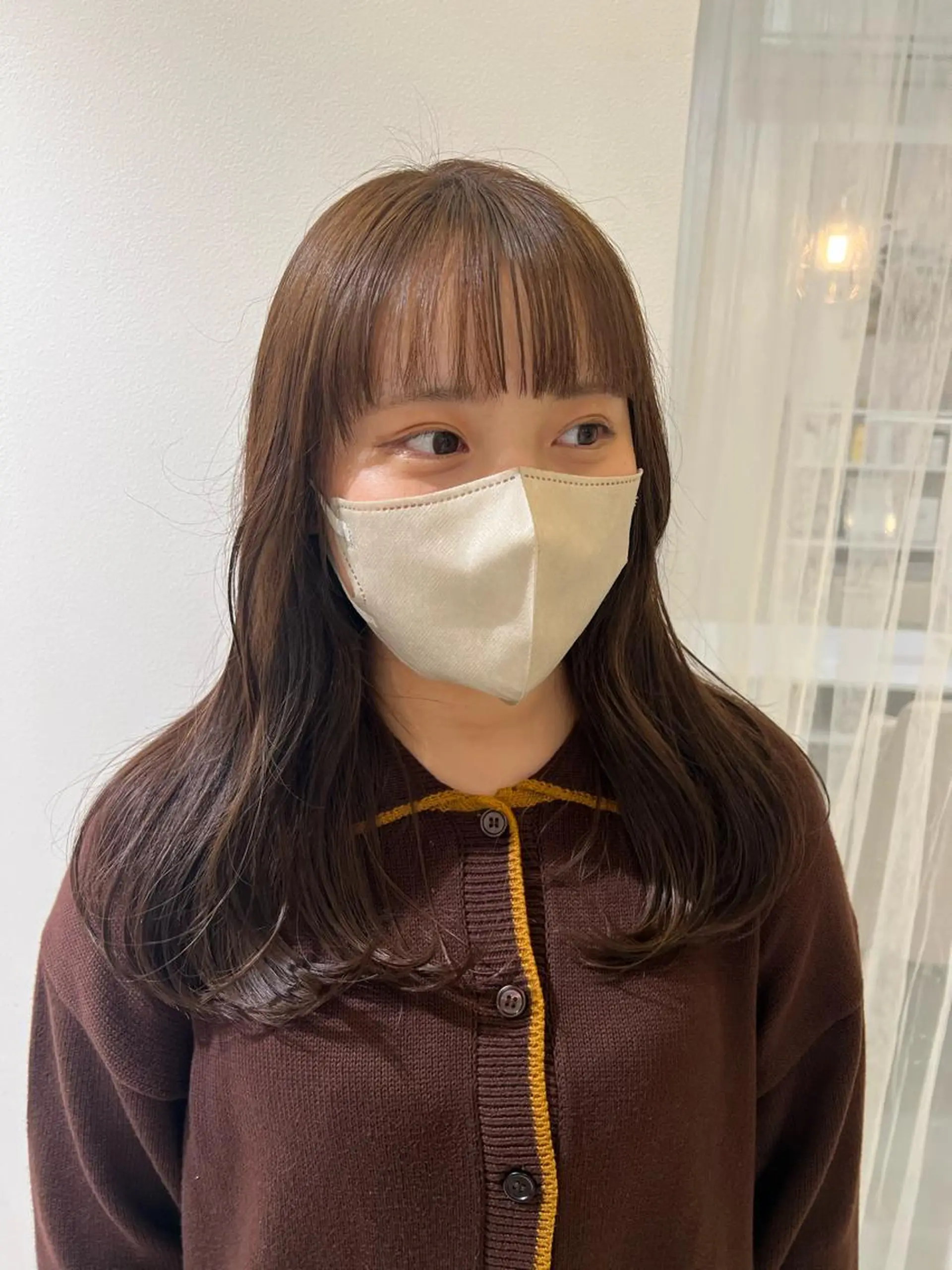 ミディアム 西邑 環のヘアスタイル