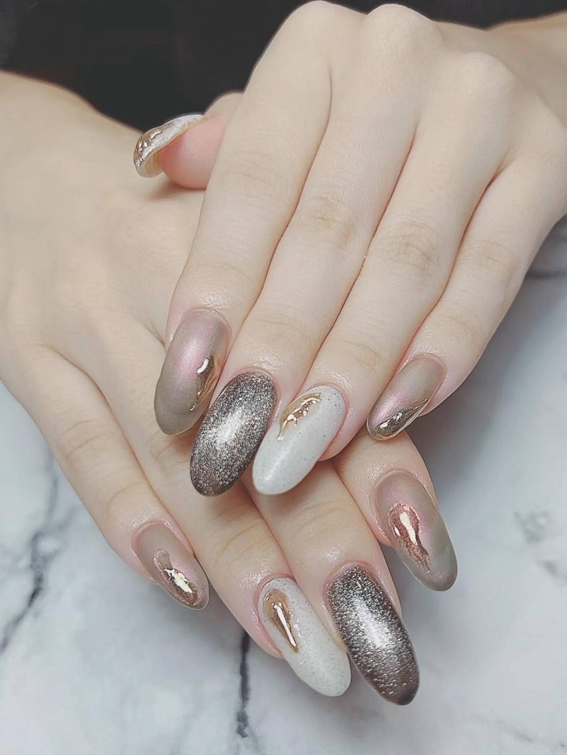 ネイル ワンカラーネイル シンプルネイル Nailist Honamiのネイルデザイン