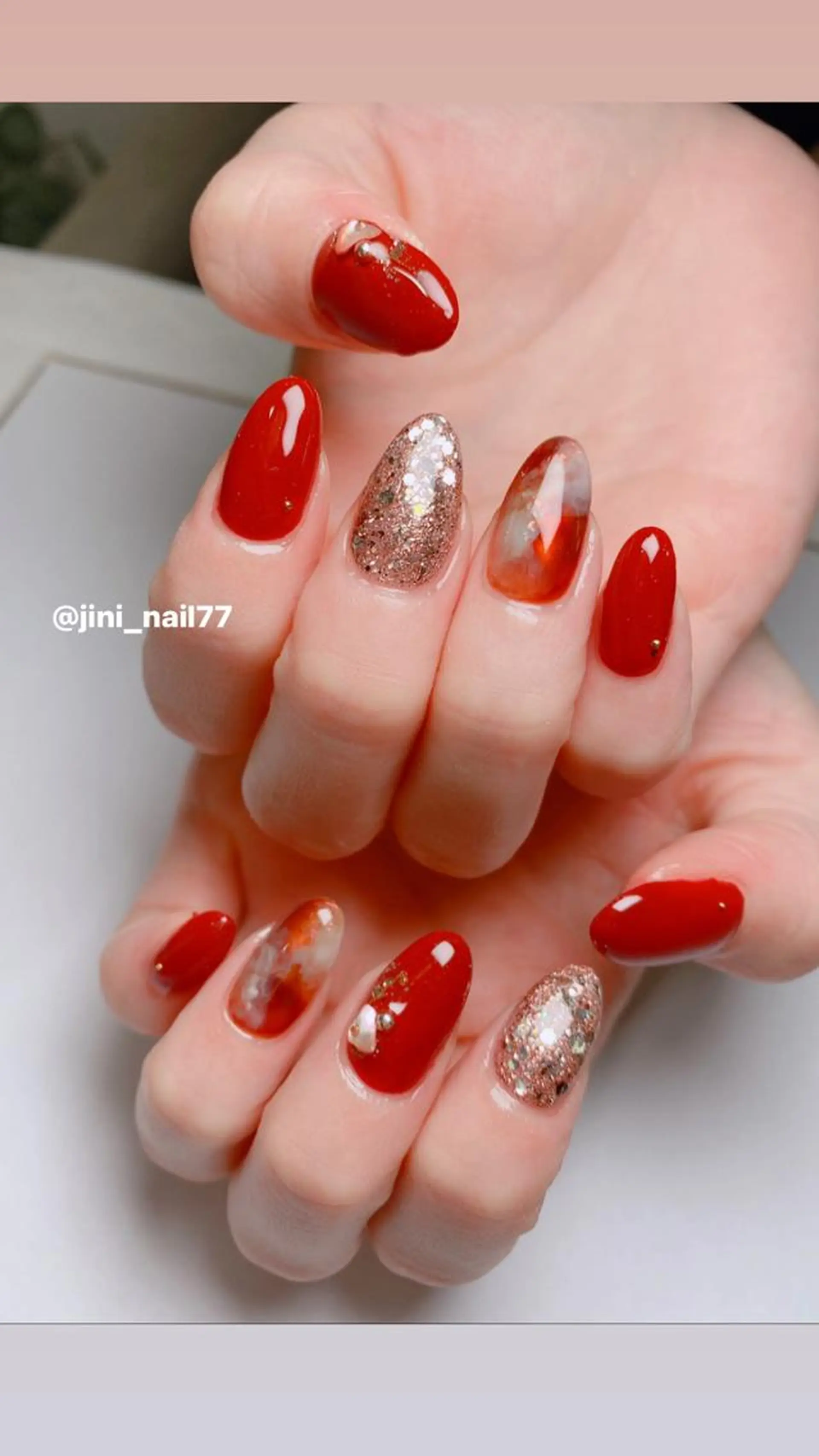 ネイル JINI NAIL所属・ジニ ネイルのネイルデザイン
