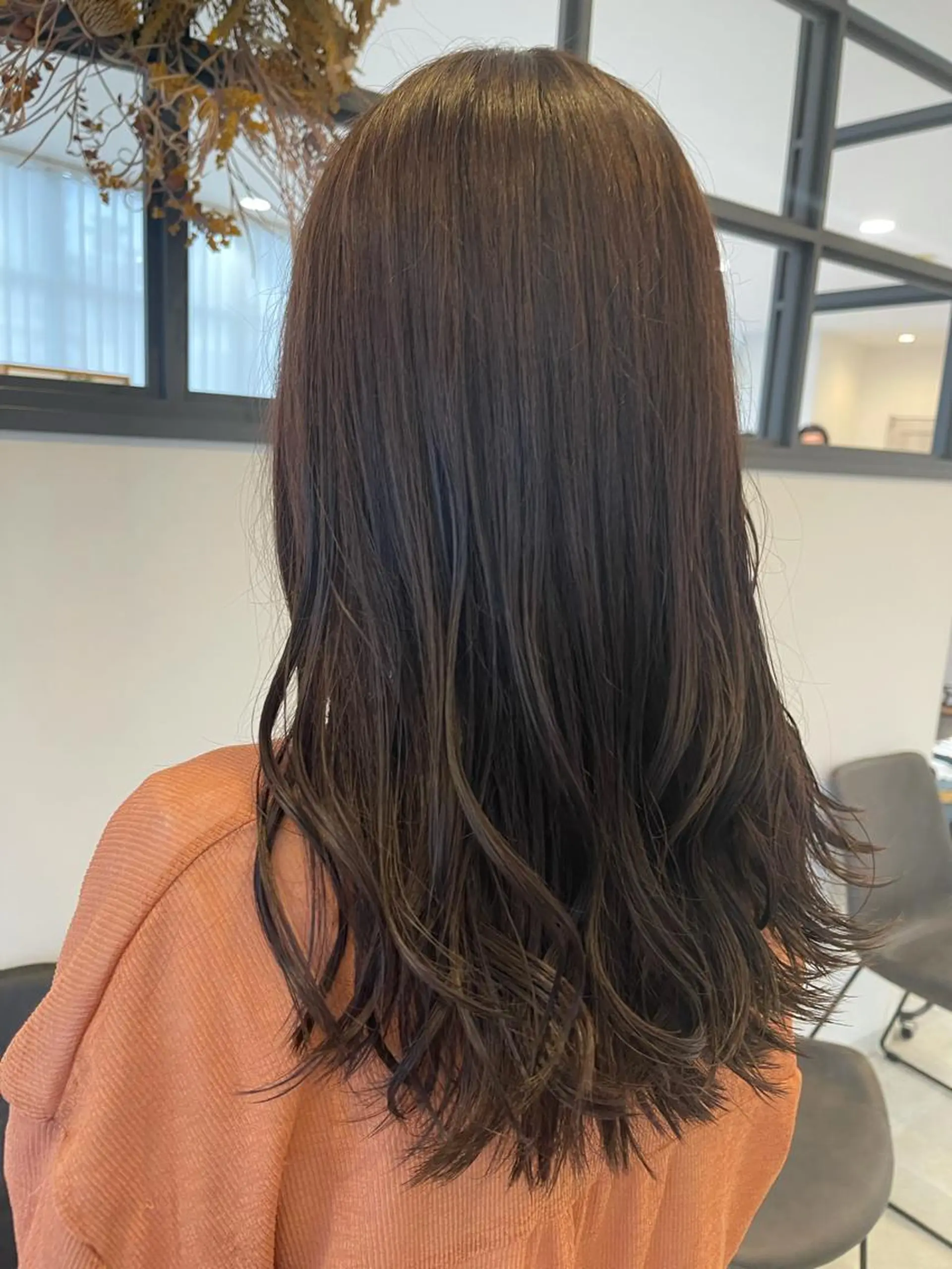 セミロング カラー ラベンダーカラー ヘアカラー 由比藤理子 ブリーチカラー🌈のヘアスタイル