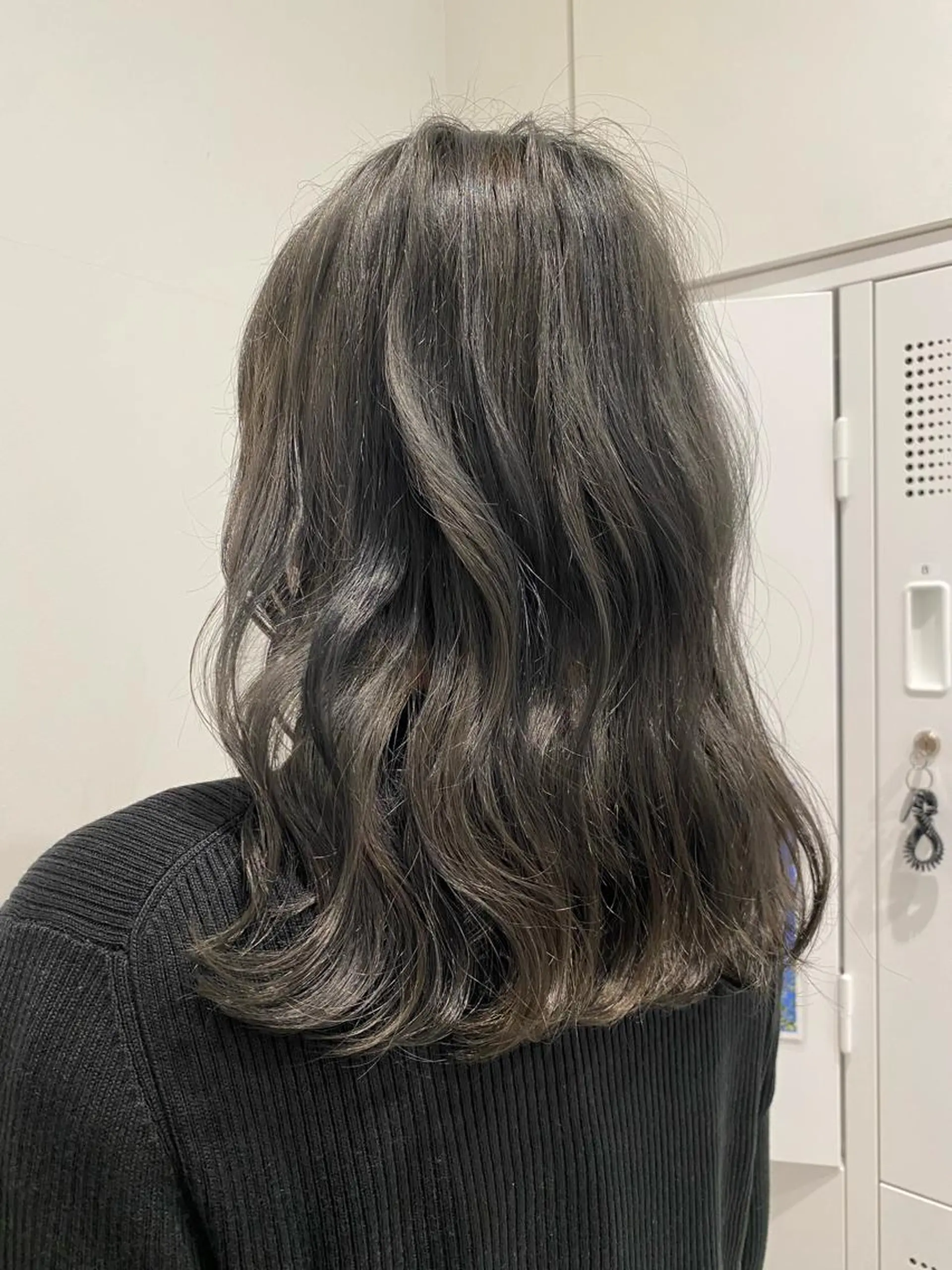 ロング カラー レイヤー・ナチュラル RUKUのヘアスタイル