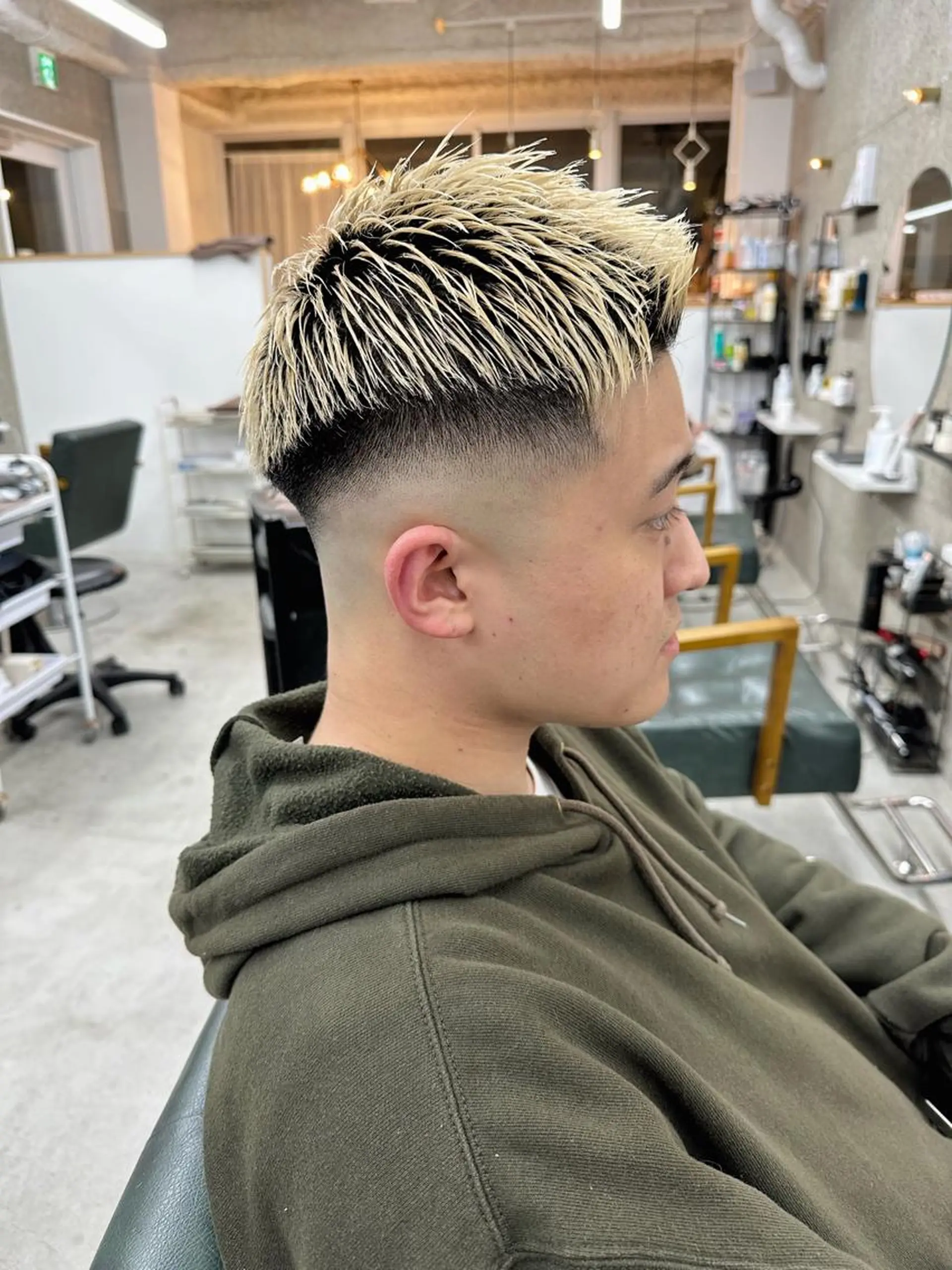 カラー メンズ カット 八谷 将平のヘアスタイル