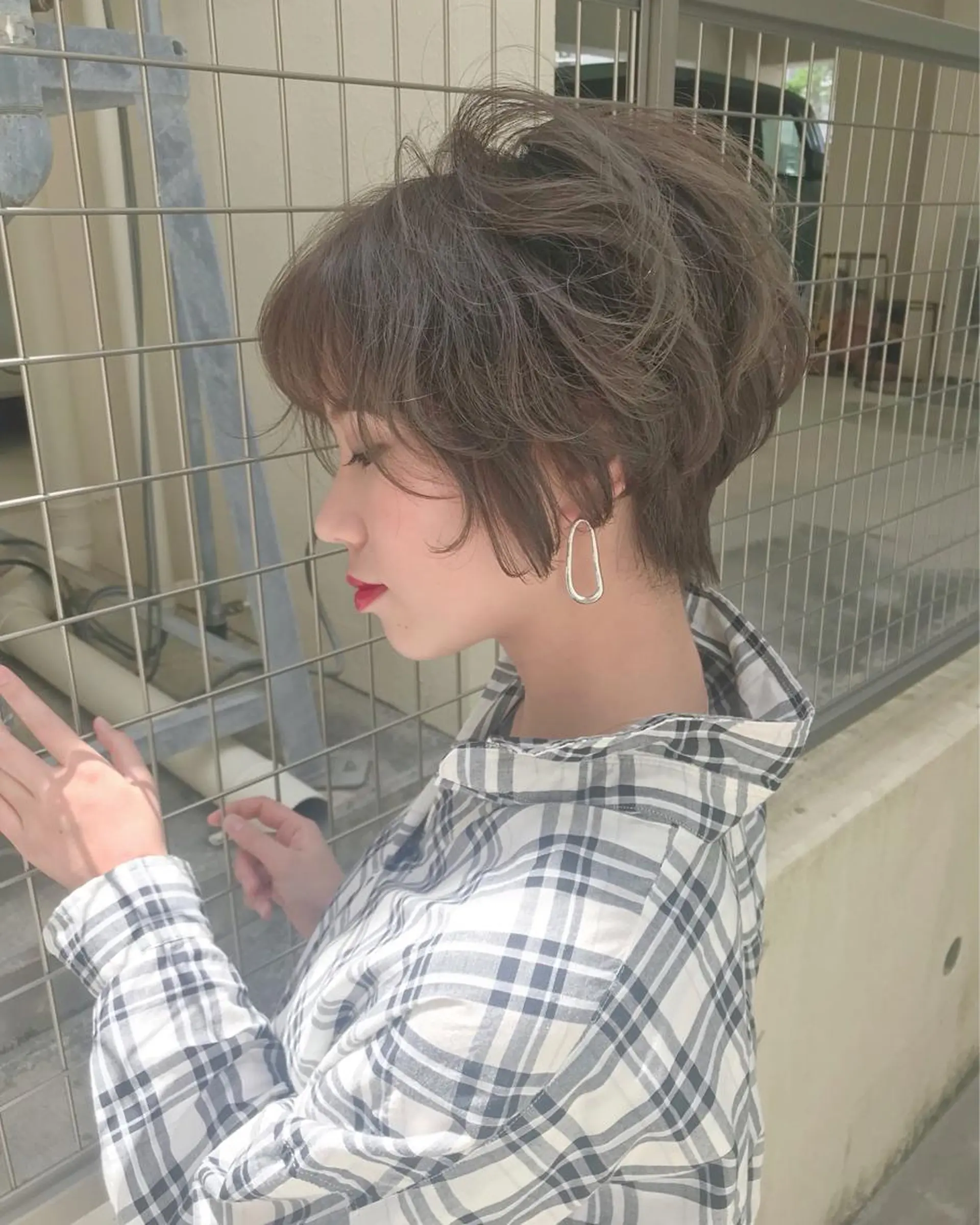 ショート カラー グレージュ ショートヘア カット ヘアカラー grand juteのヘアスタイル