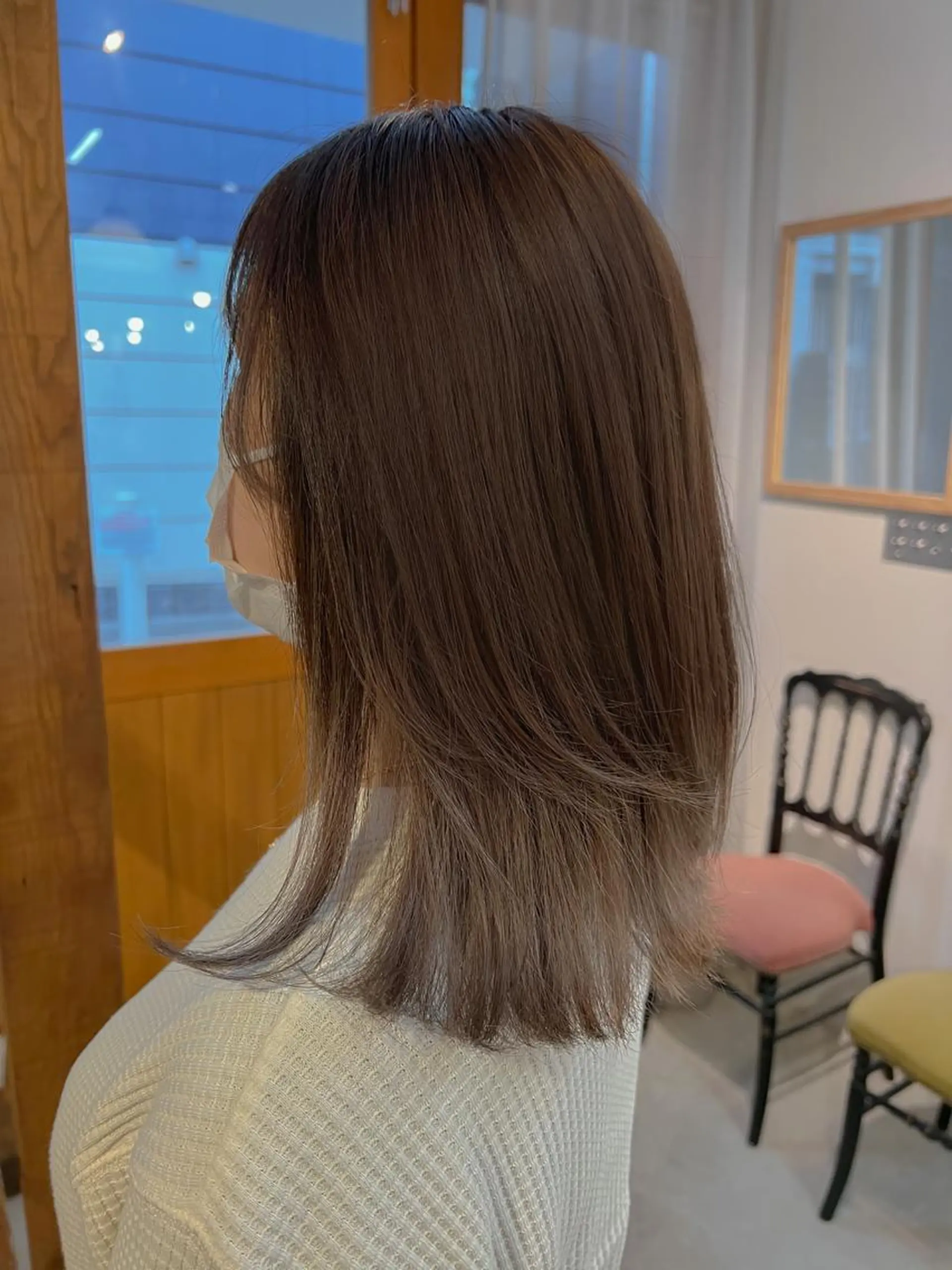 ミディアム くびれヘア 色素薄めカラー❤︎ chihiroのヘアスタイル