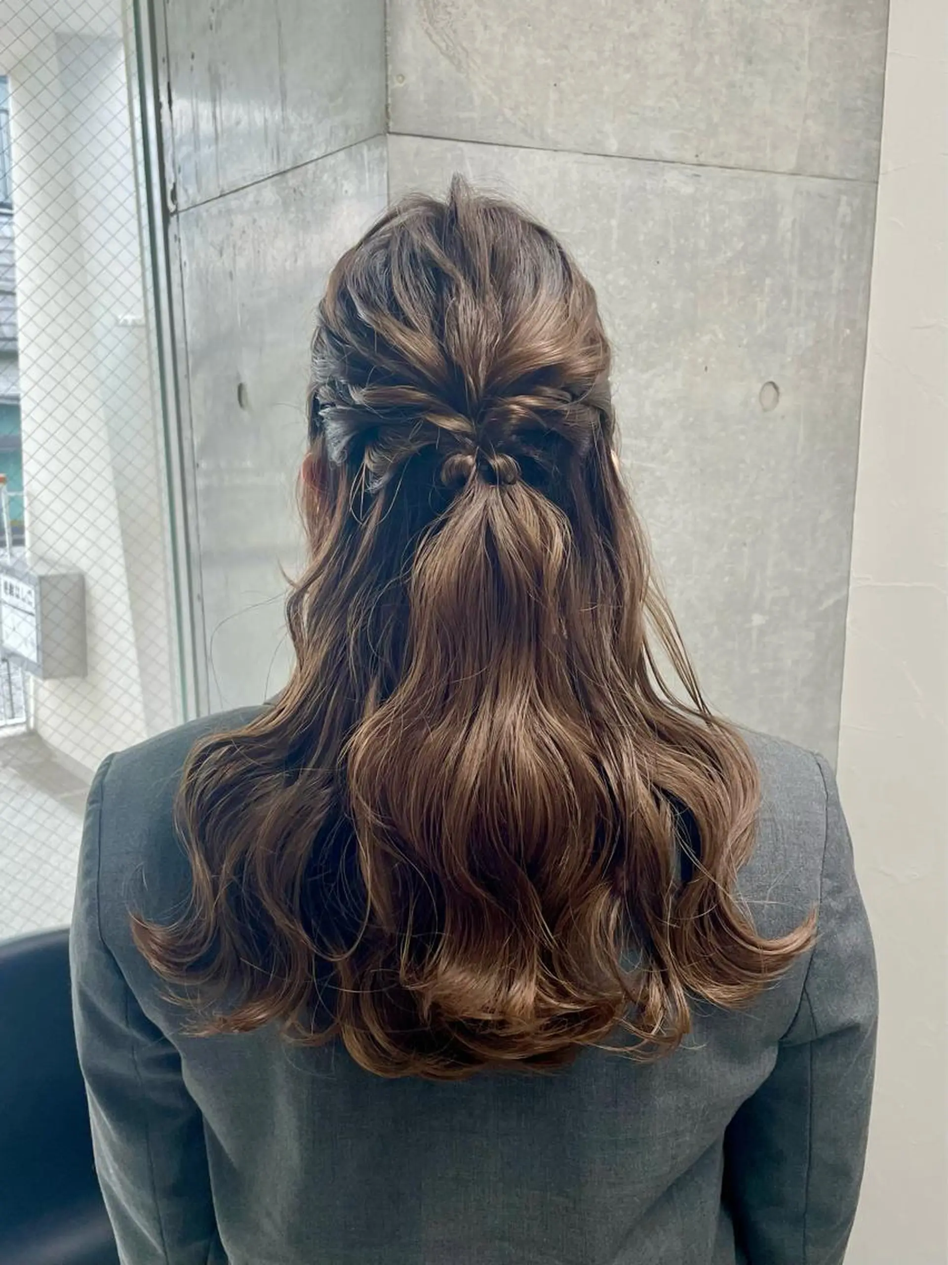 セミロング ヘアアレンジ メンズモテパーマ💙 fuwaのヘアスタイル