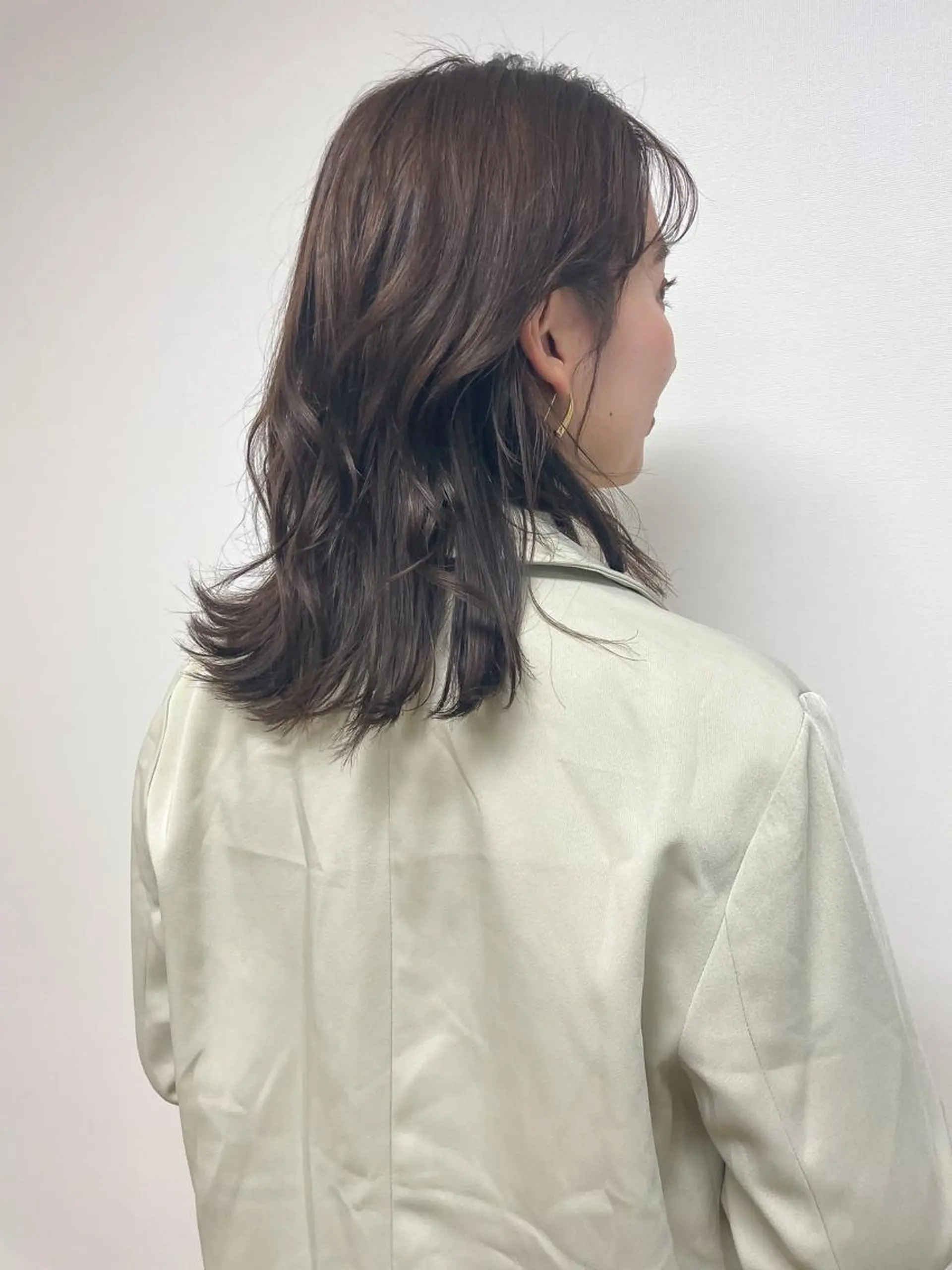 セミロング 中條 あまねのヘアスタイル