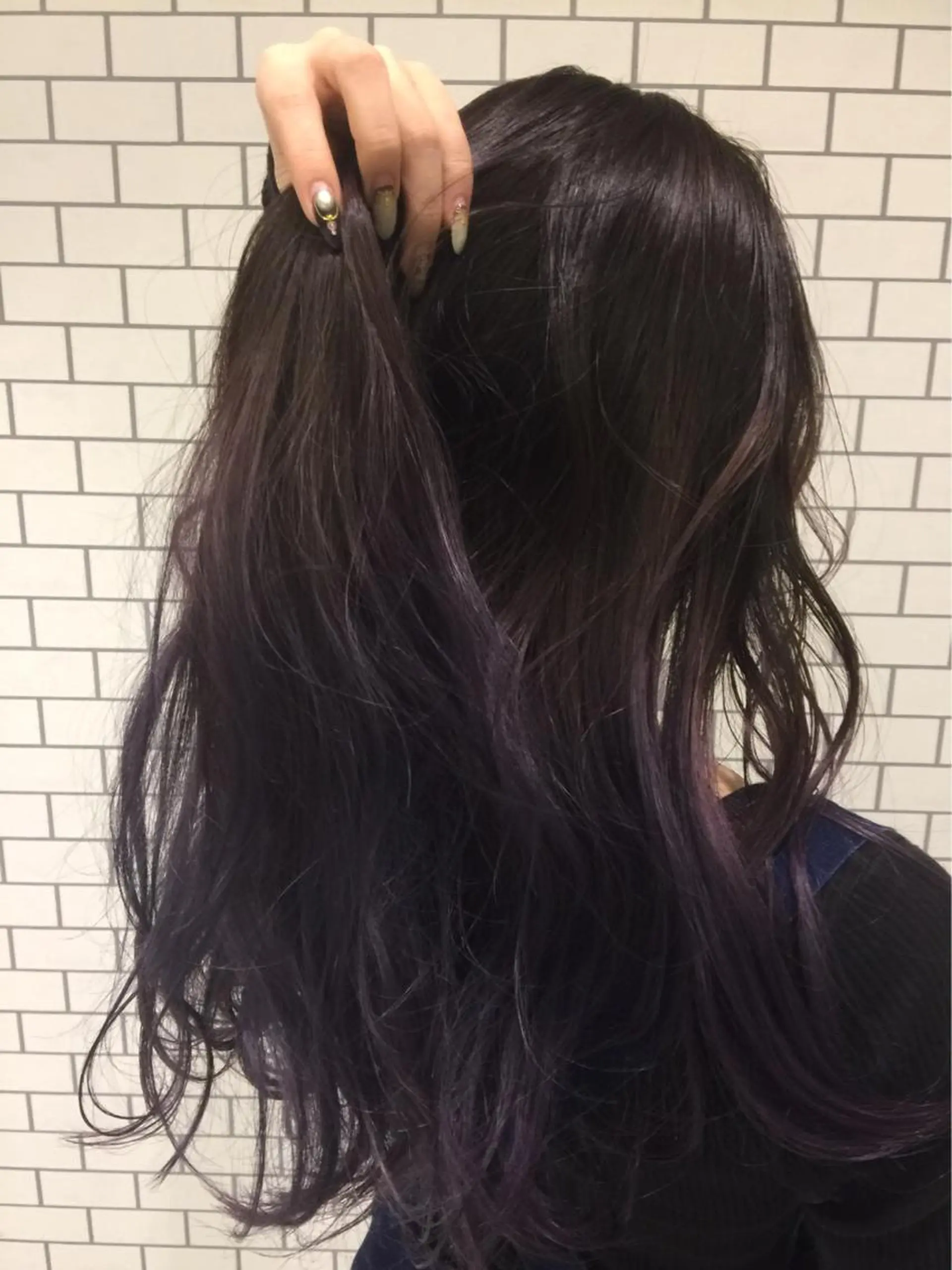 ロング カラー WHITE所属・WHITE 田中智之のヘアスタイル