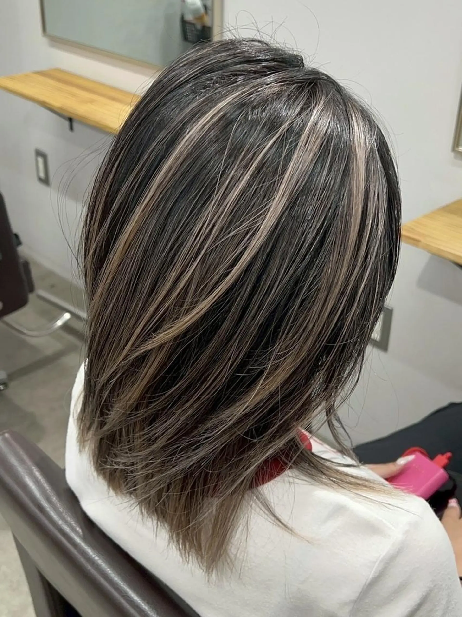 ミディアム カラー ブリーチ ダブルカラー ✨【公式】 juhl.横浜✨のヘアスタイル