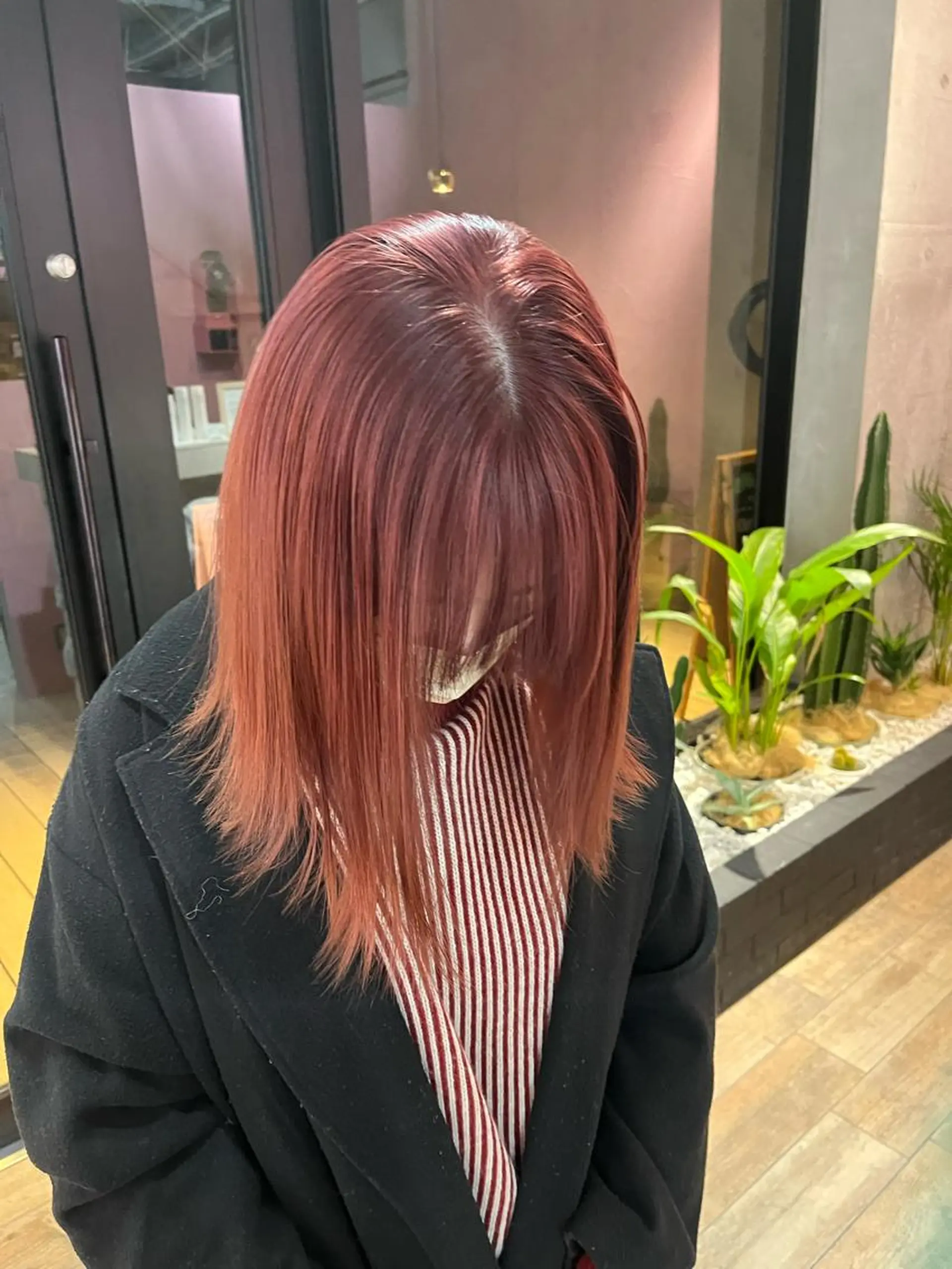 カラー バレイヤージュ ブリーチ デザインカラー ハイライトカラー インナーカラー 艶感透明感カラー🤍 hinaのヘアスタイル