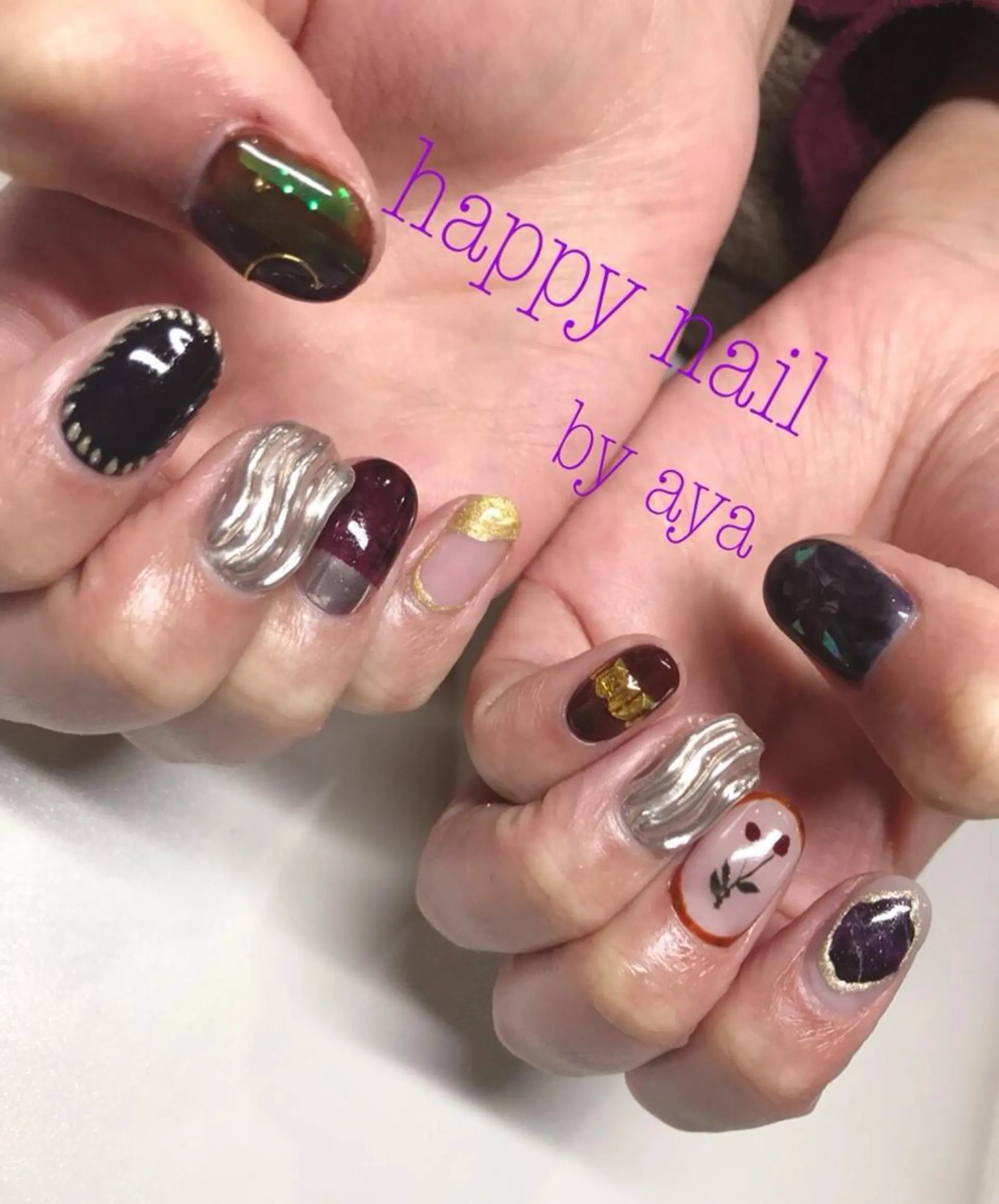 ネイル Happy Nailのネイルデザイン