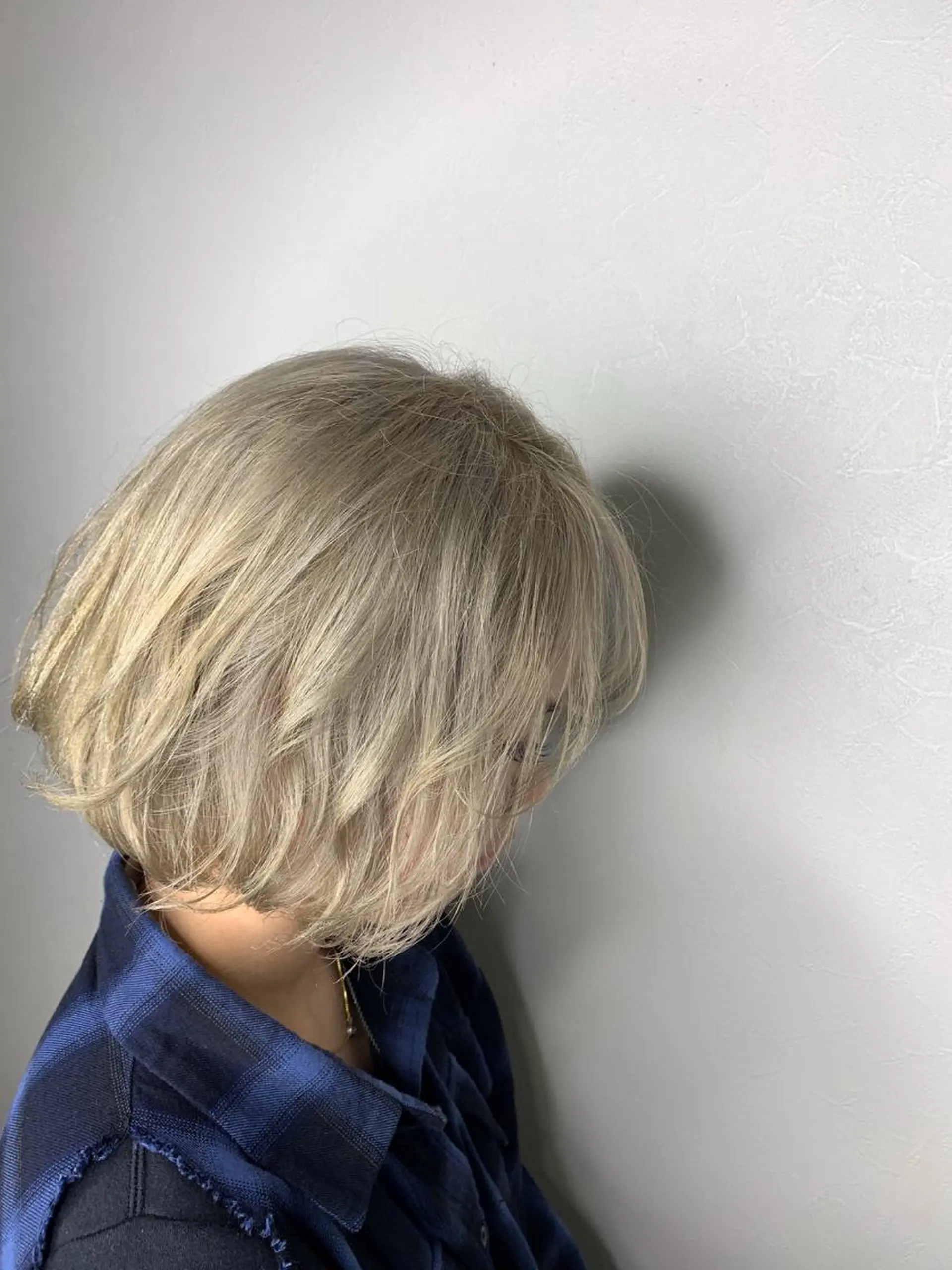 ショート BIANCA isesaki 小暮のヘアスタイル