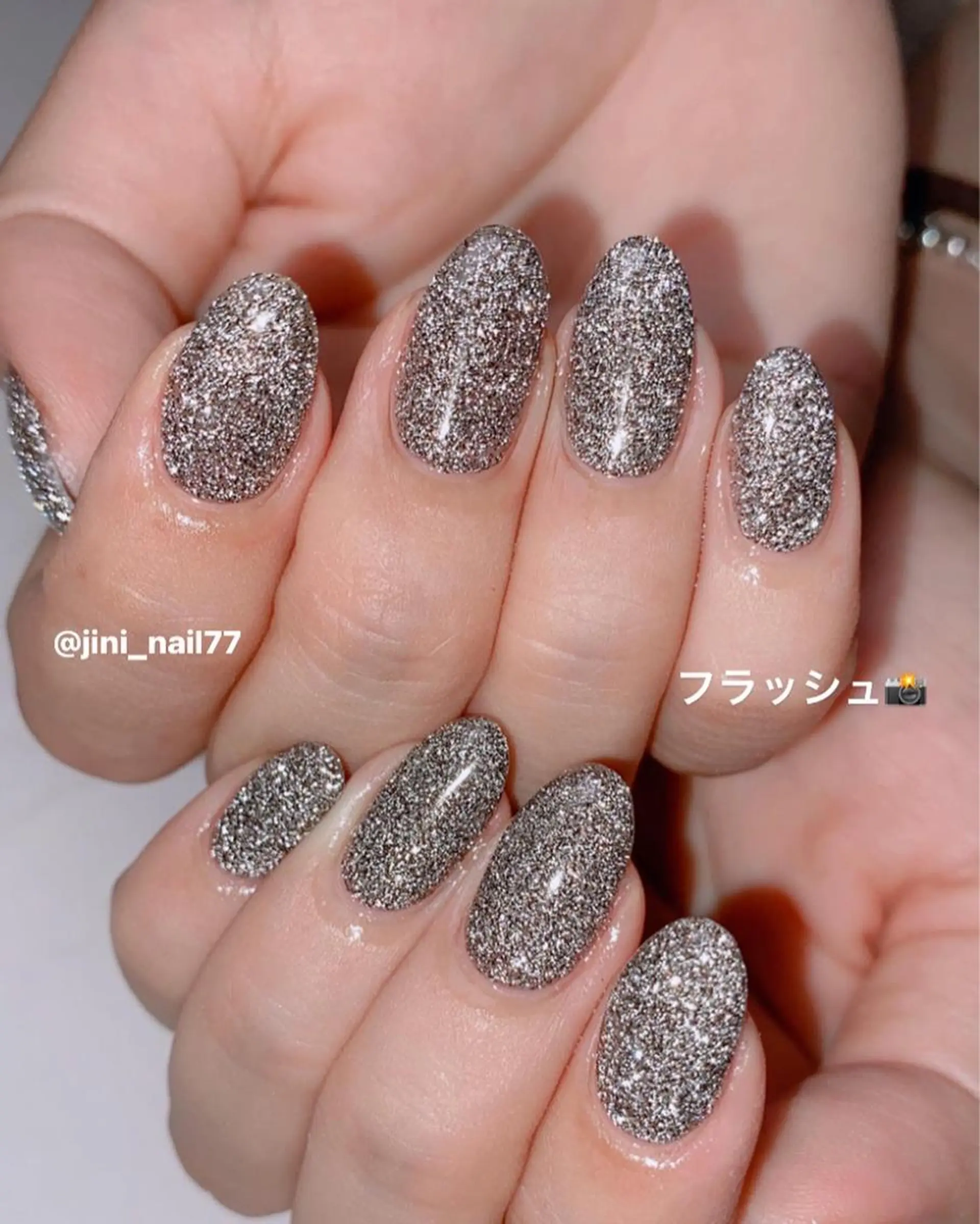 ネイル JINI NAIL所属・ジニ ネイルのネイルデザイン