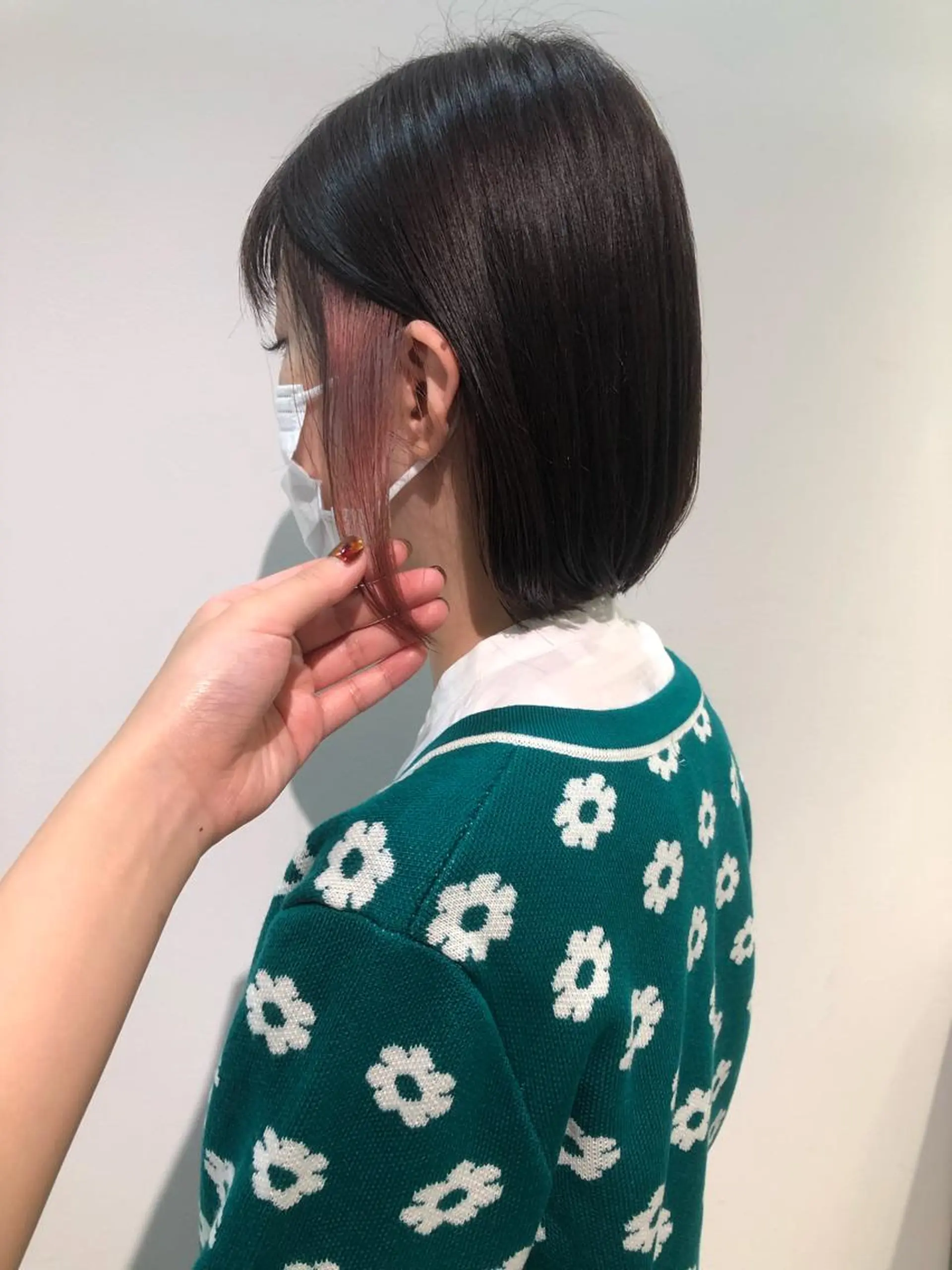 ミディアム カラー ピンクカラー ヘアカラー レイヤー/お顔まわり 暖色カラー🍑Amiのヘアスタイル