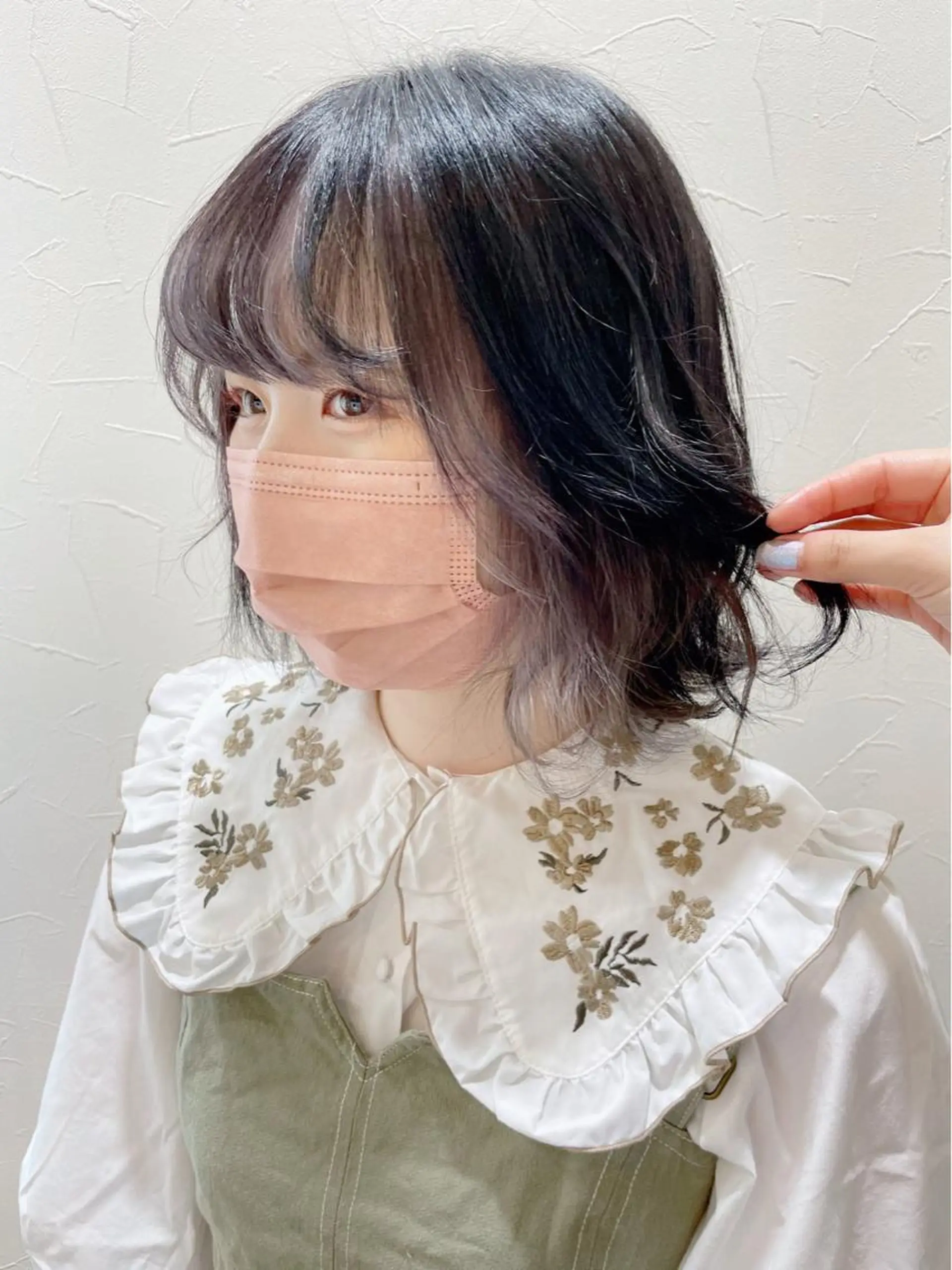 ミディアム カラー ミストバング 透明感カラー デザインカラー  フェイスフレーミング インナーカラー ヘアカラー トリートメント ARISA🦋推し・ アニメカラー/派手髪のヘアスタイル