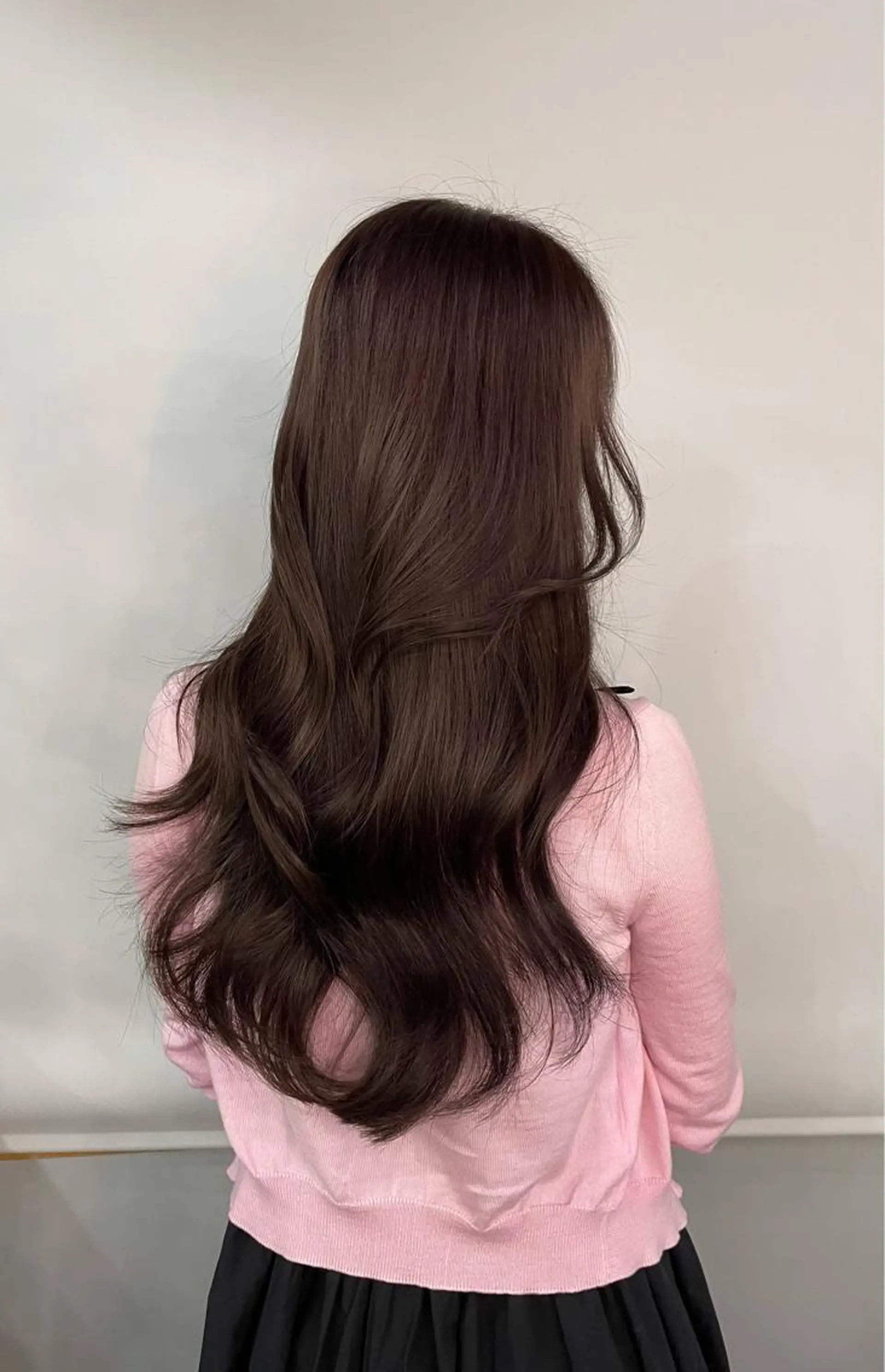 ミディアム カラー カット ヘアカラー トリートメント 西村あきや トレンド韓国ヘアのヘアスタイル