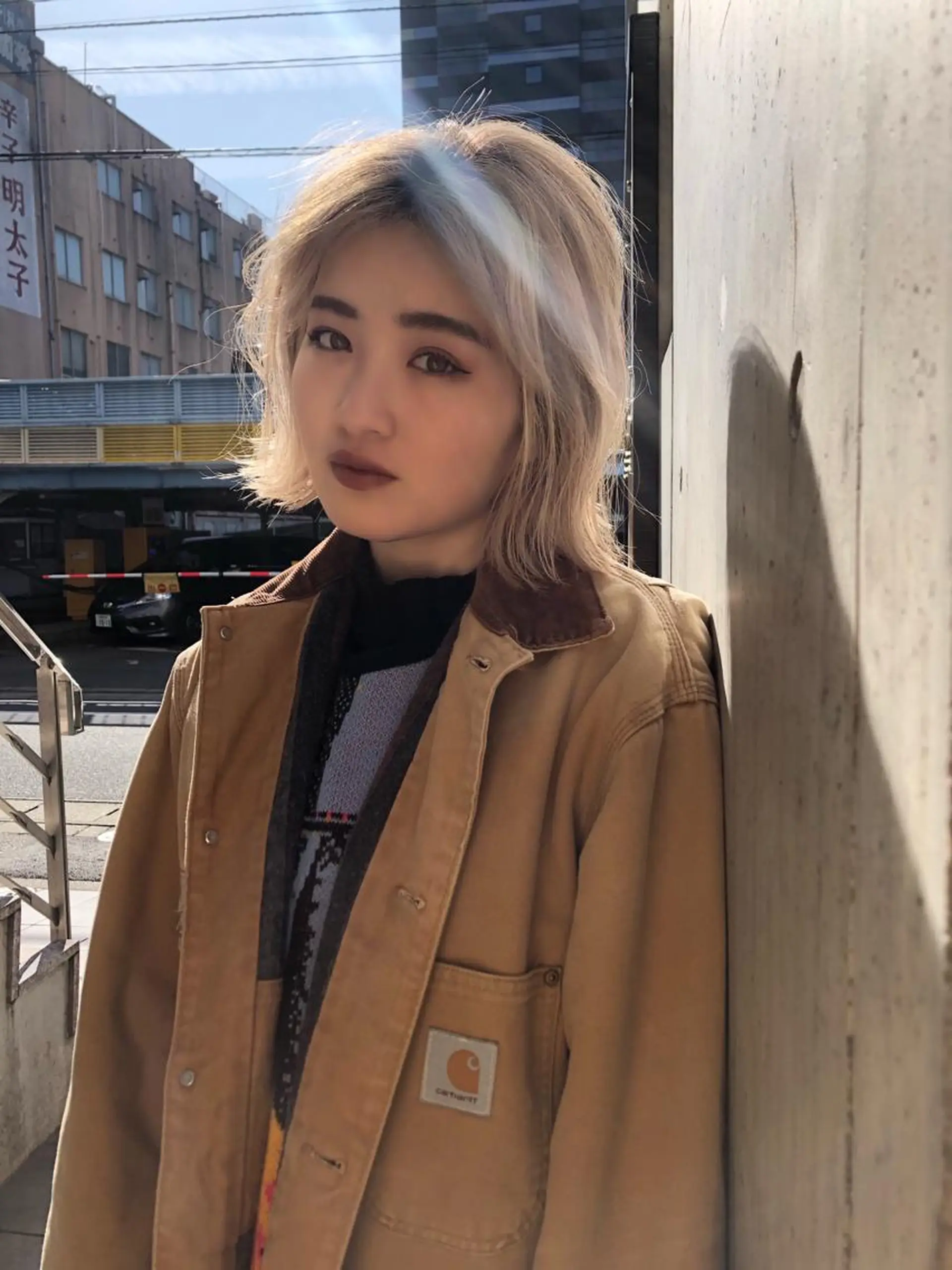 ミディアム カラー ベージュカラー ブロンド ハイトーンカラー ミルクティーベージュ ホワイトミルクティーベージュ Pia hair Design Yakuin所属・Pia ツボイ ケイタのヘアスタイル