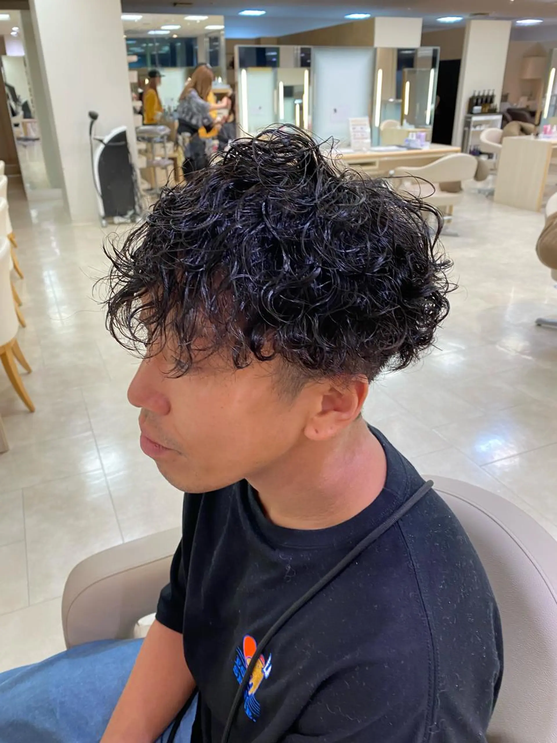 ショート パーマ メンズ カット パーマ トリートメント 湘南/メンズパーマ/ ハイライト/ユチカのヘアスタイル