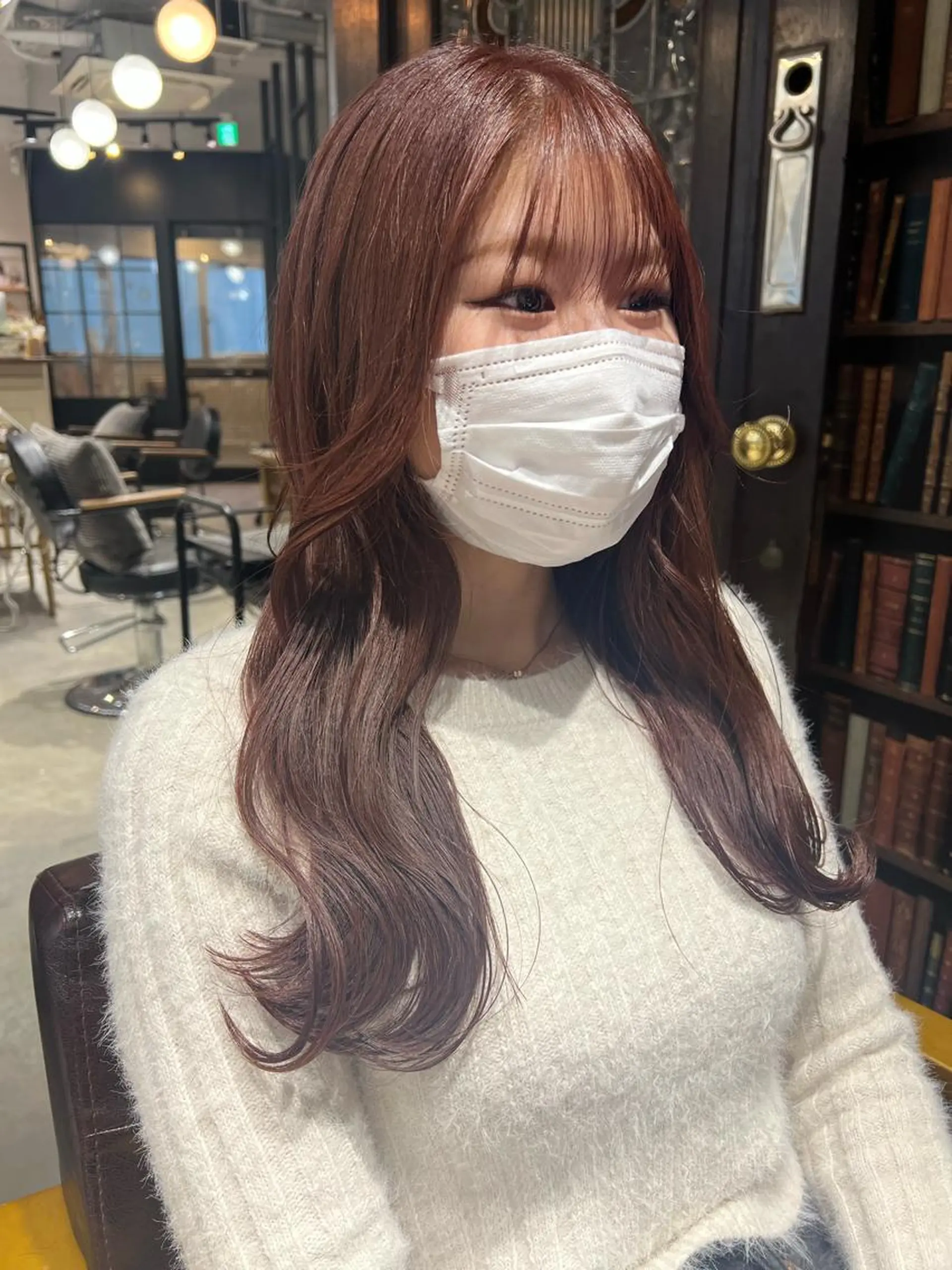 ロング カラー ブラウンカラー レッドカラー レッドブラウン 韓国風ヘア COAPLUS所属・透明感color特化 🪄cocoroのヘアスタイル