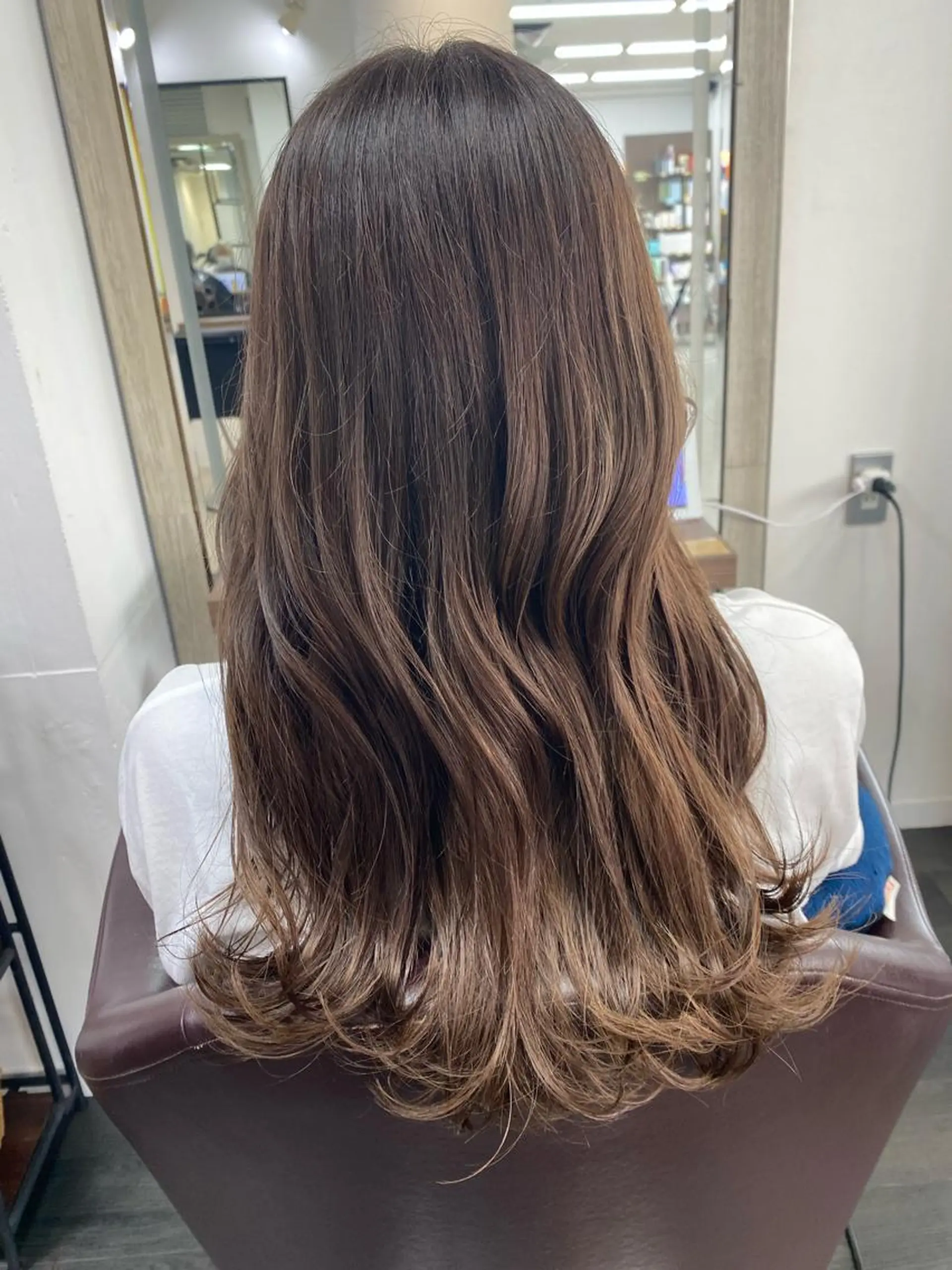 ロング 月野涼風 /レイヤーカットのヘアスタイル