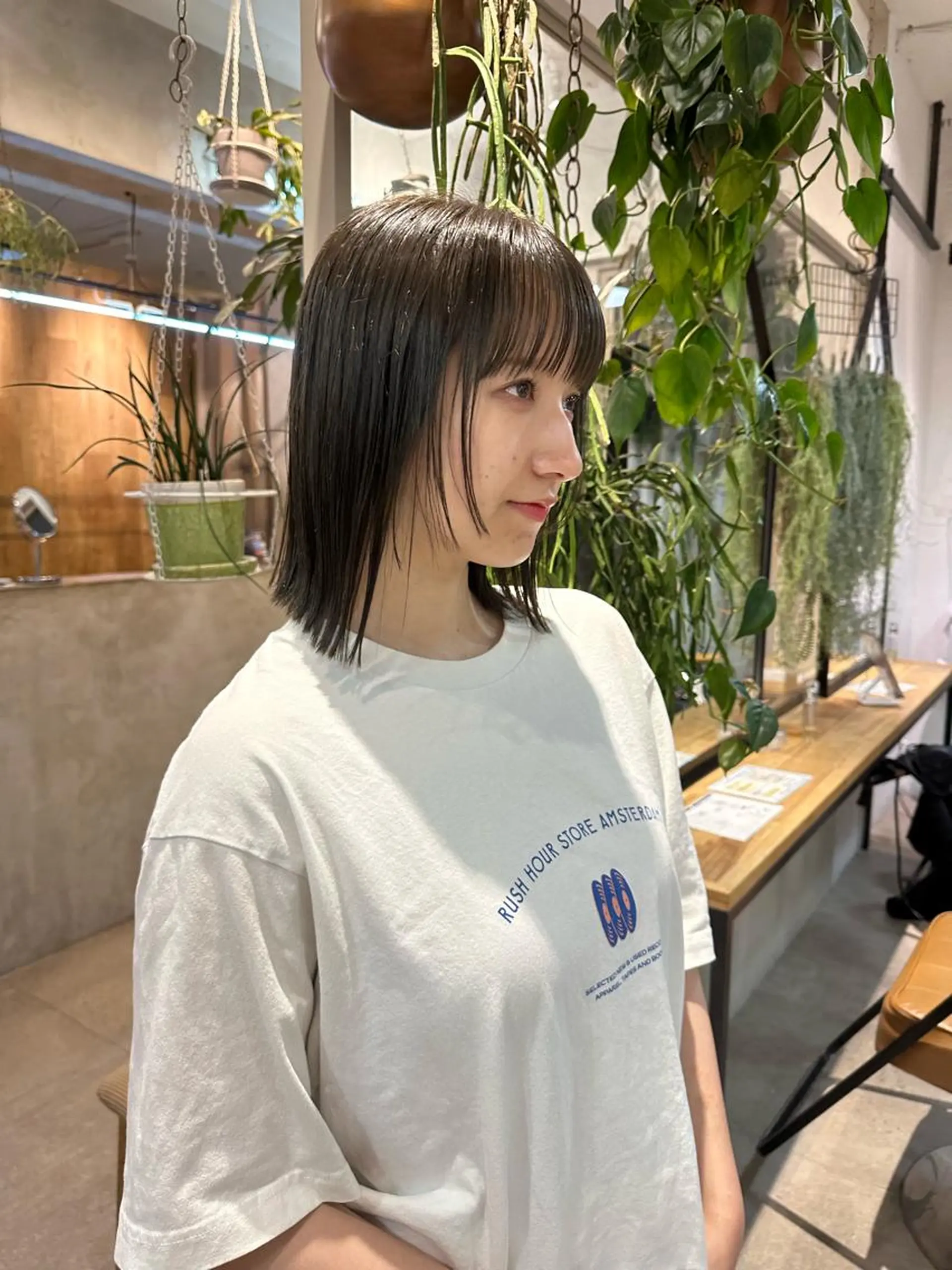 ミディアム カラー REINA☁️透明感 カラー/ぷつっと♡のヘアスタイル