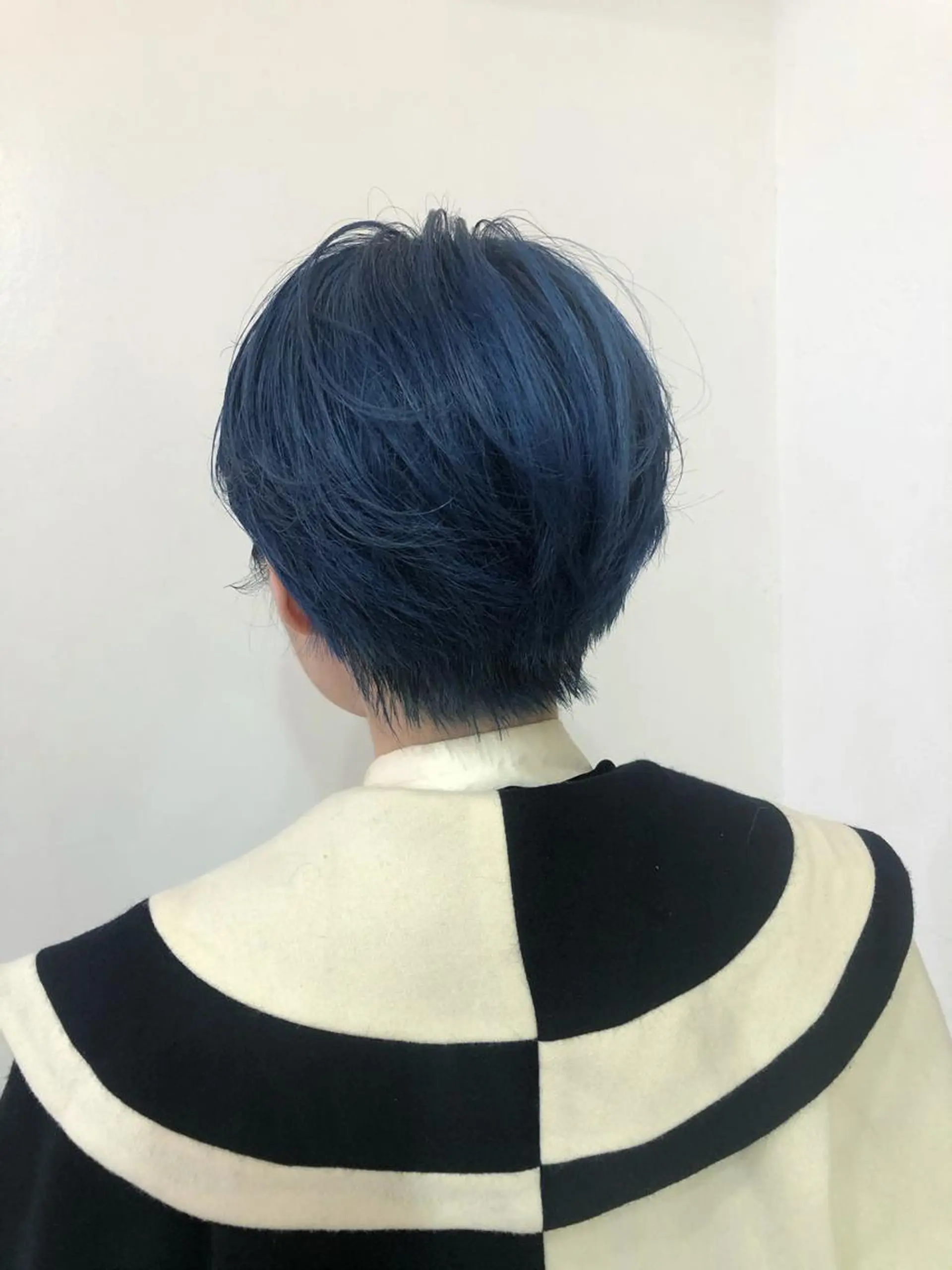 ショート カラー YEAU　PLUS所属・極上の艶髪 RINAのヘアスタイル